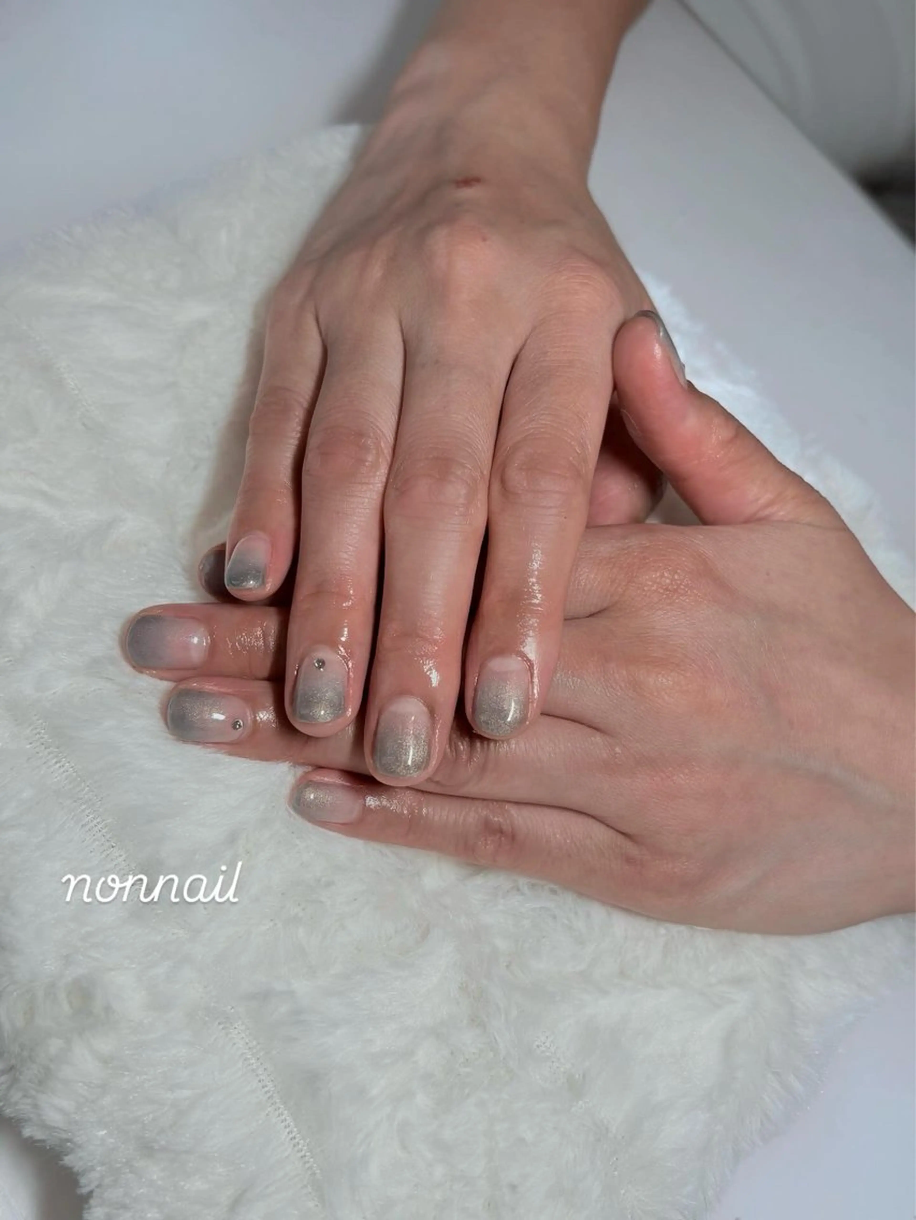 ネイル グラデーション マグネットネイル ストーンネイル non nail ⭐︎のネイルデザイン