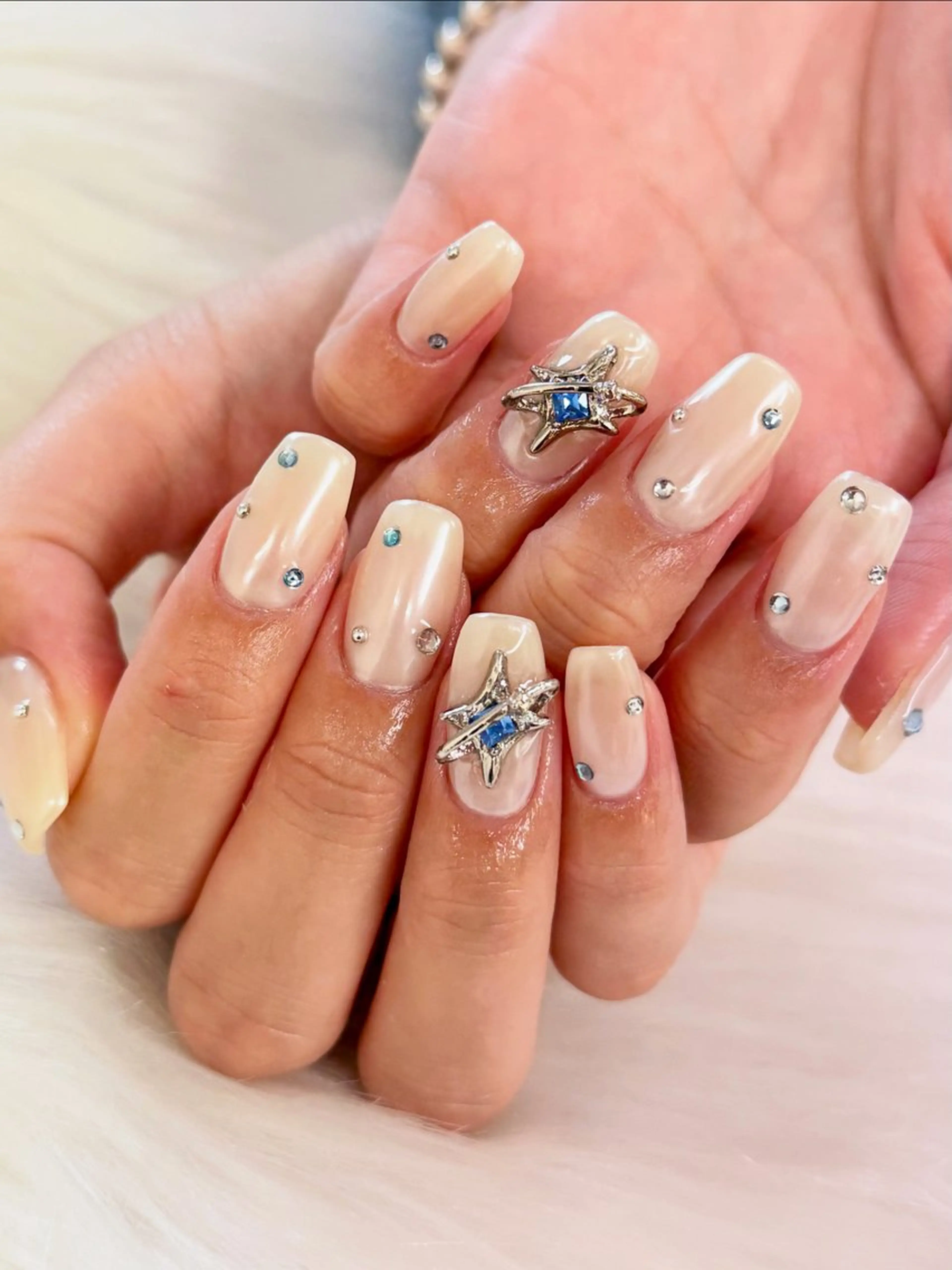 ネイル Nail Salon 7所属・高橋 ことののネイルデザイン