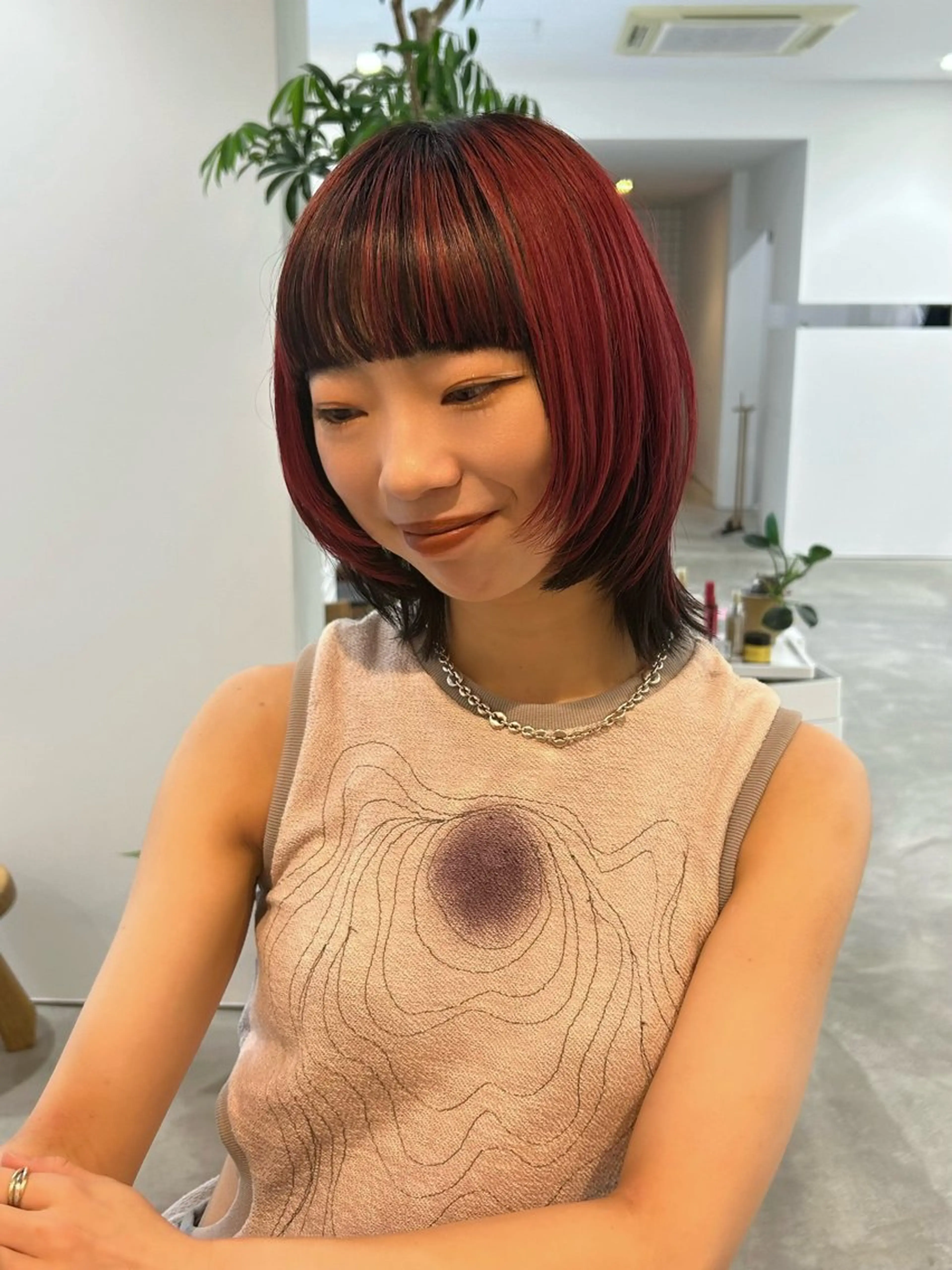 ミディアム Tommy所属・平田 知優のヘアスタイル