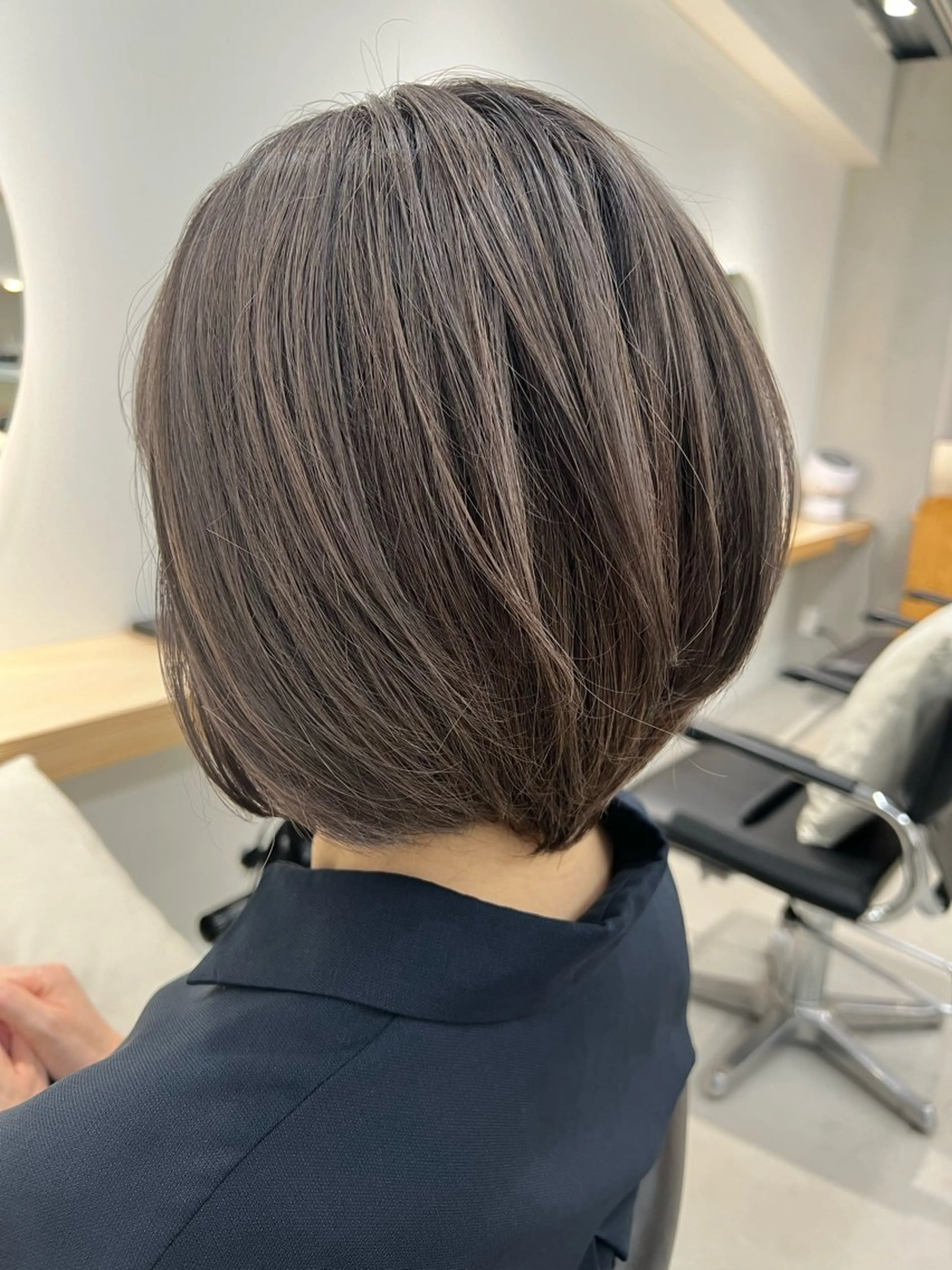 🔸白髪ぼかし🔸カット+ケアブリーチフルハイライト+8STEP髪質改善トリートメントの写真