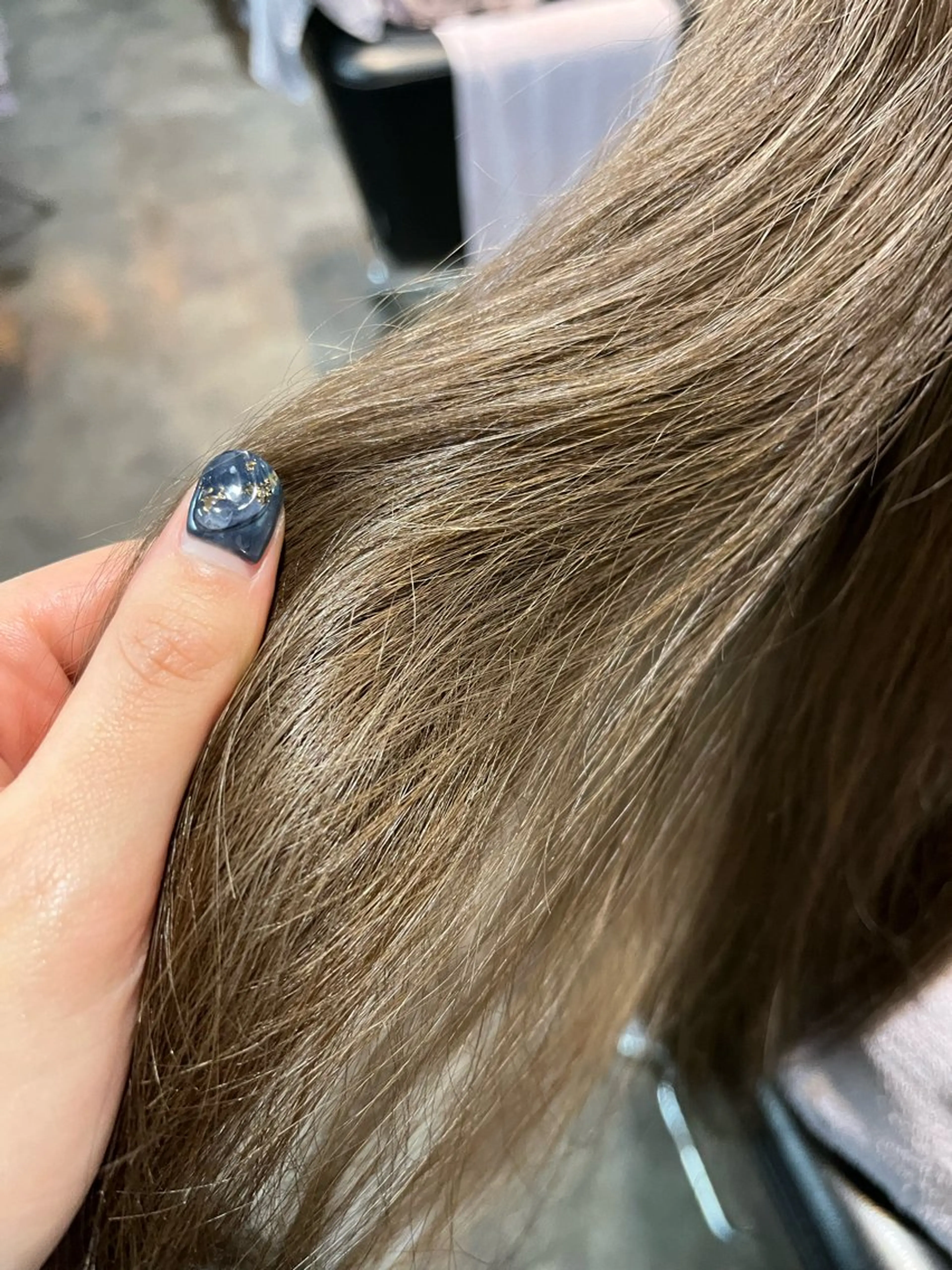 ロング ヘアカラー 松倉 沙奈のヘアスタイル