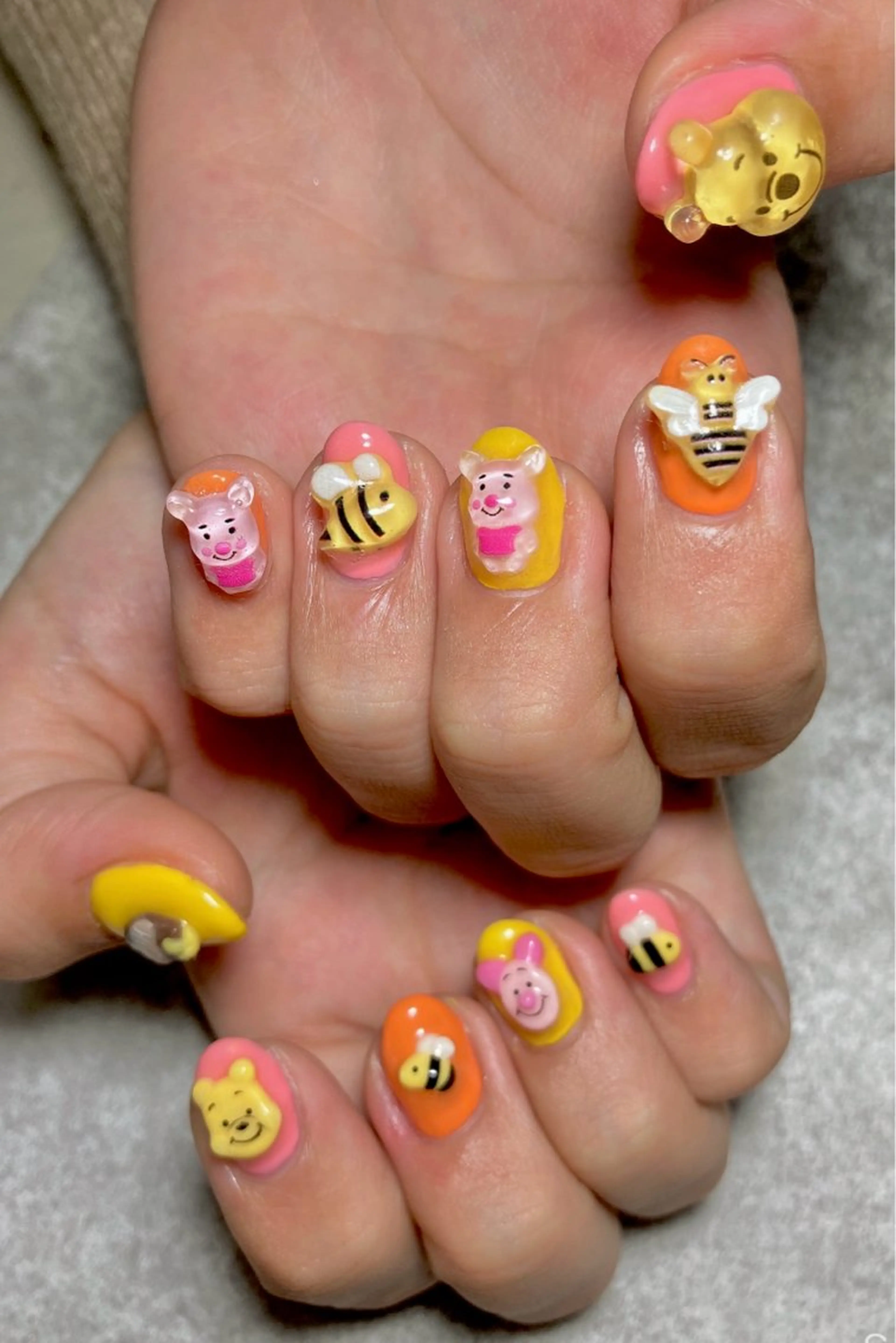 ショート ハンドネイル Liennail 持込デザインやり放題のネイルデザイン