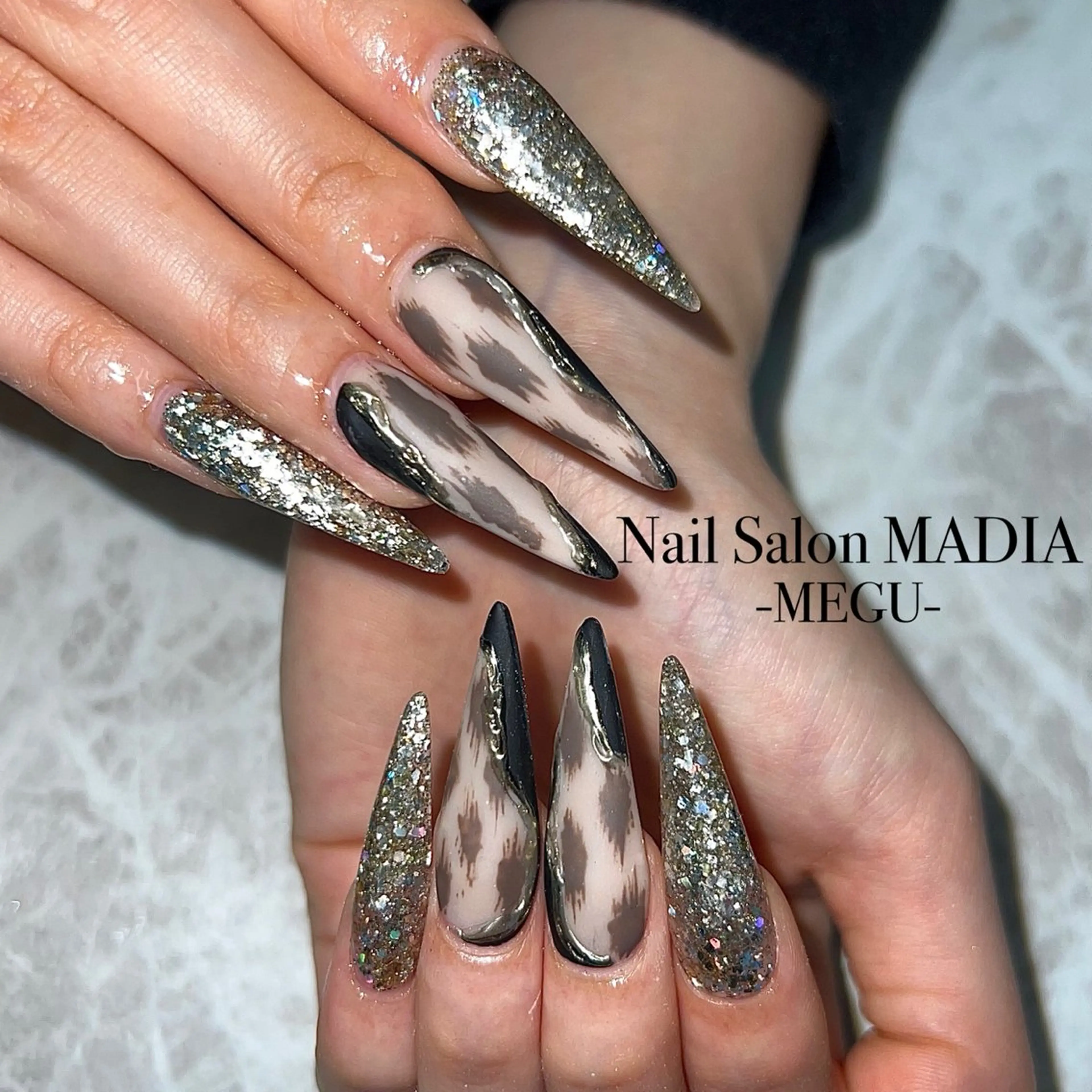 ネイル MADIA藤沢所属・MADIA MEGUのネイルデザイン