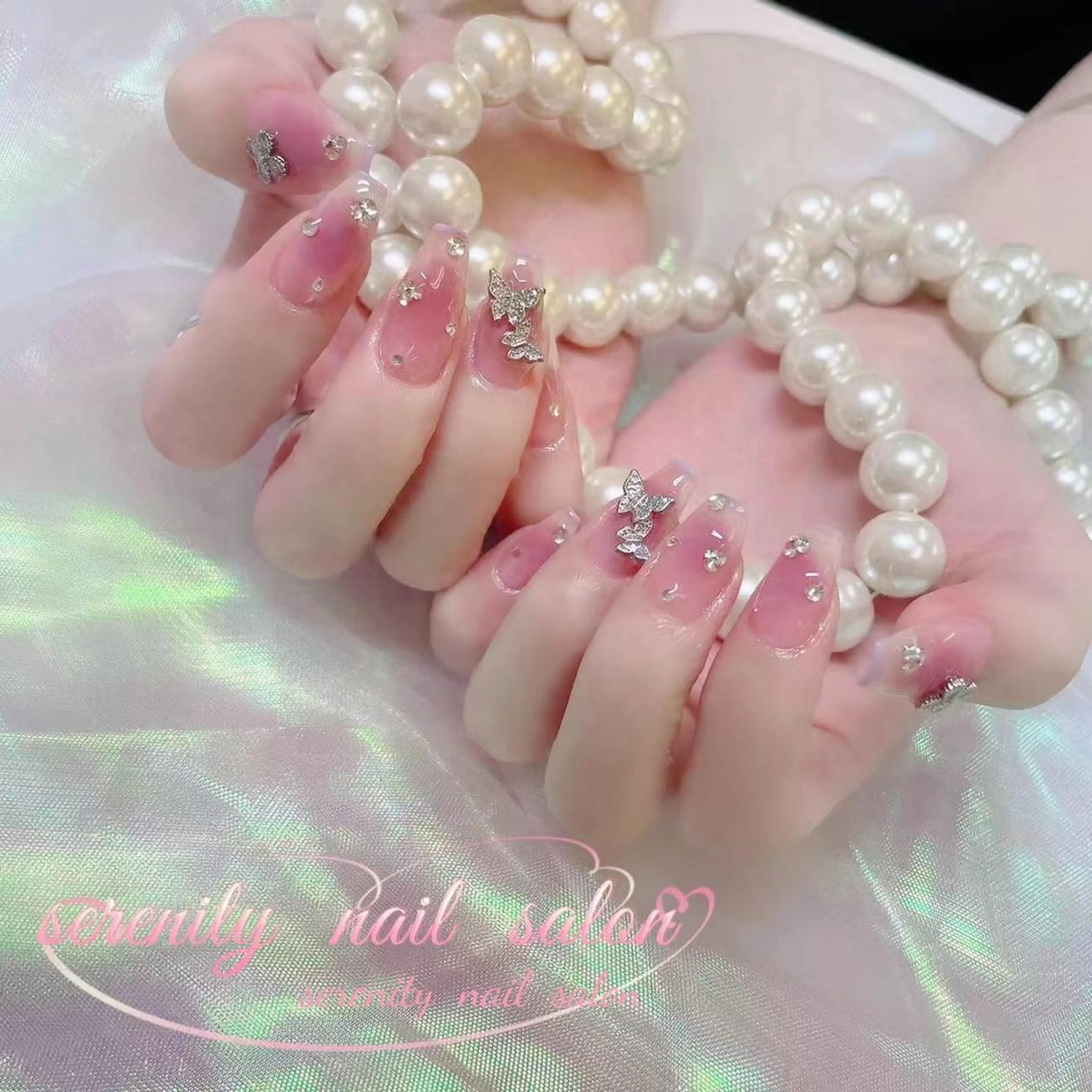 ネイル ハンドネイル ハンドケア ✨Serenity Nail salonのネイルデザイン