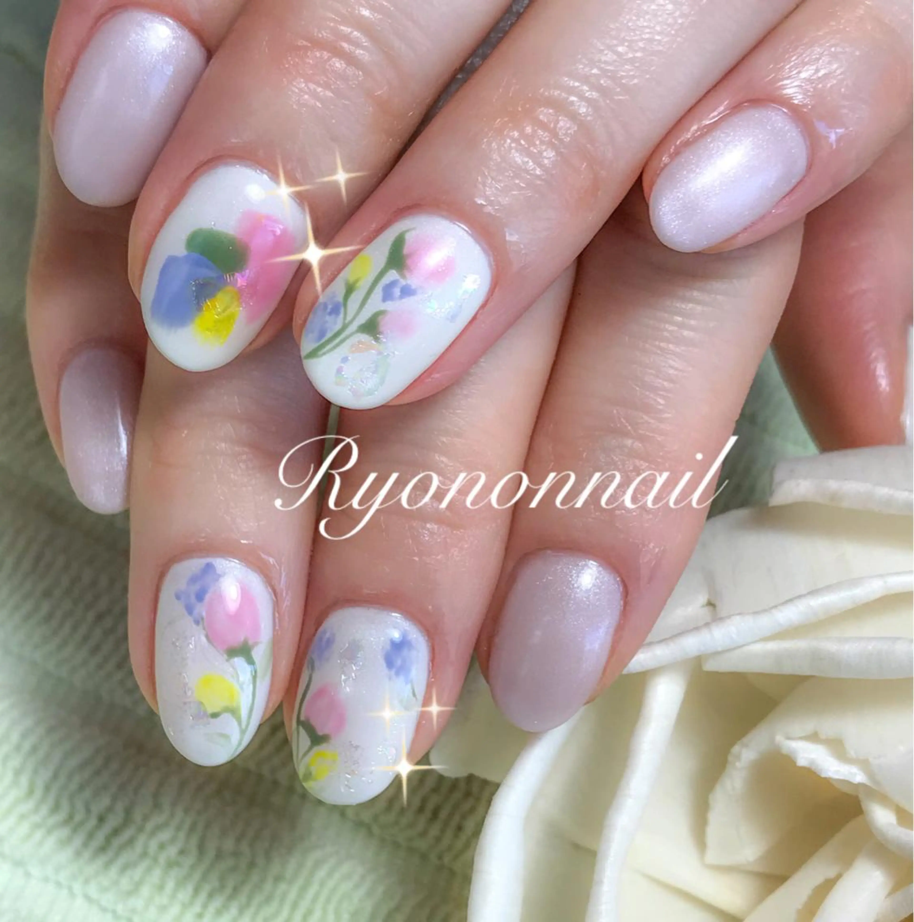 ネイル Ryononnail(リョノンネイル)所属・Ryononnail 上谷典子のネイルデザイン