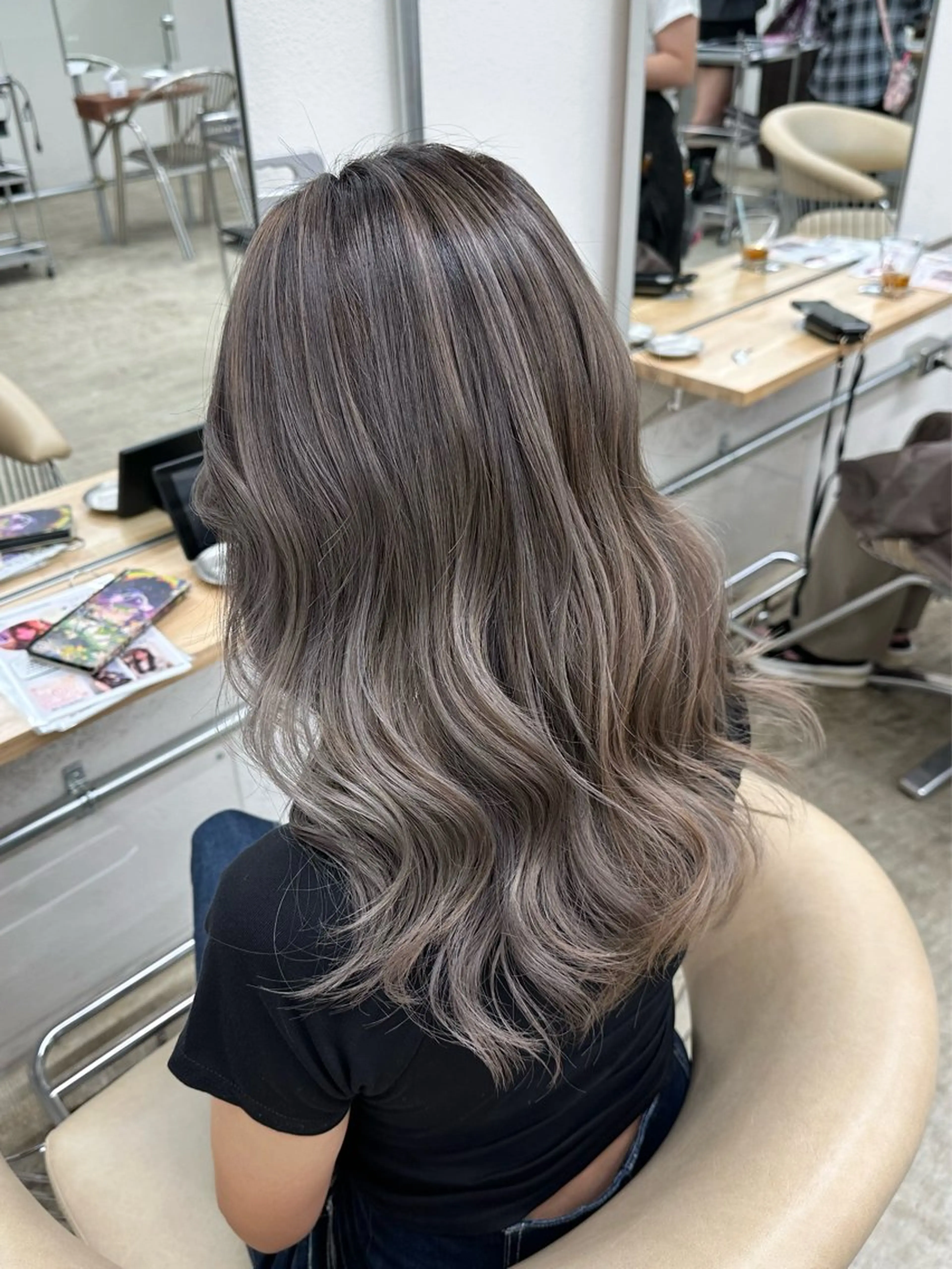 カラー Femme woman所属・Femme ♡AIRIのヘアスタイル