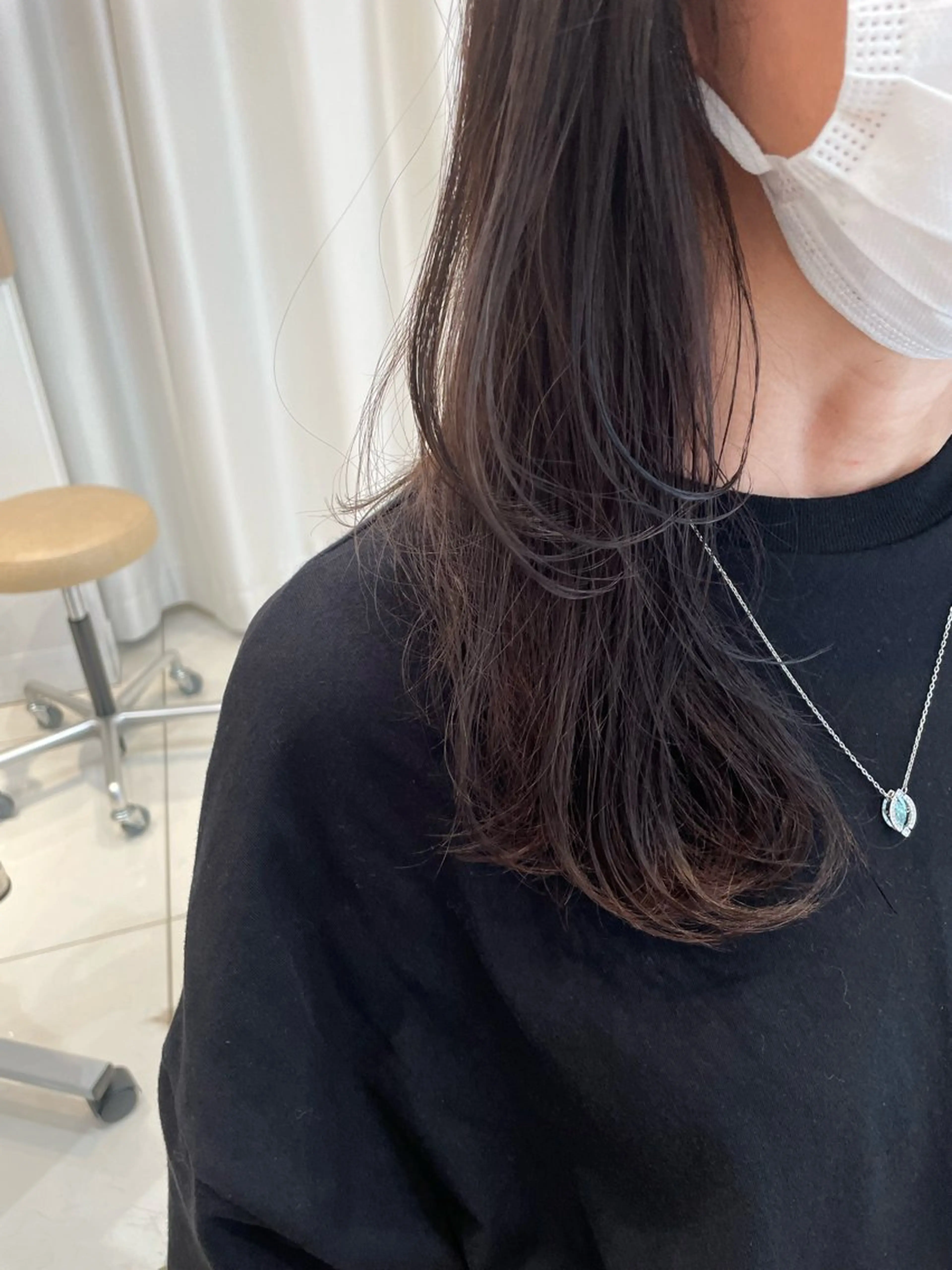 ロング パーマ 🦋艶髪ハイトーン / Mio🦋のヘアスタイル