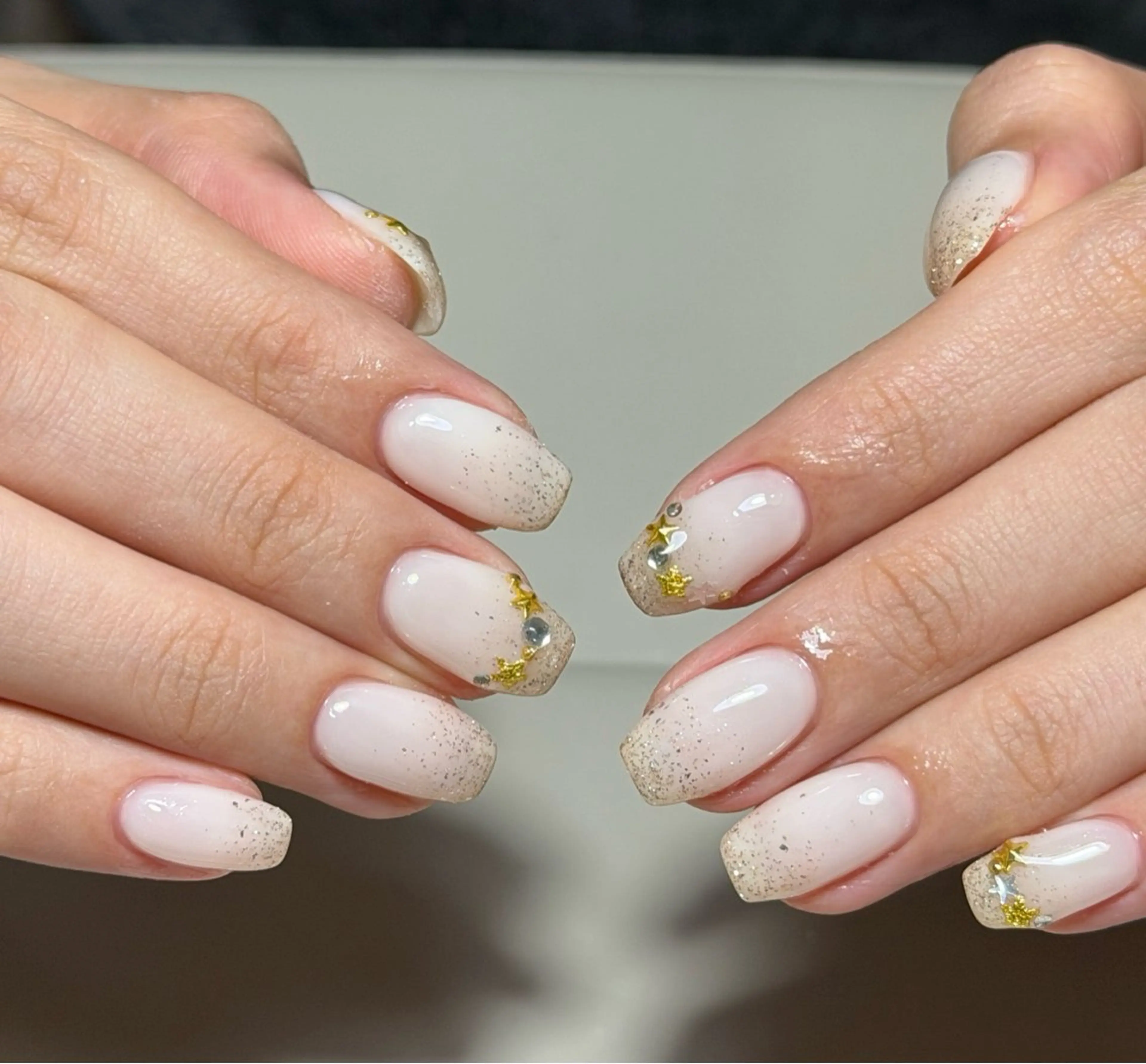 ネイル ハンドネイル ハンドケア 🍑 momo_nailのネイルデザイン