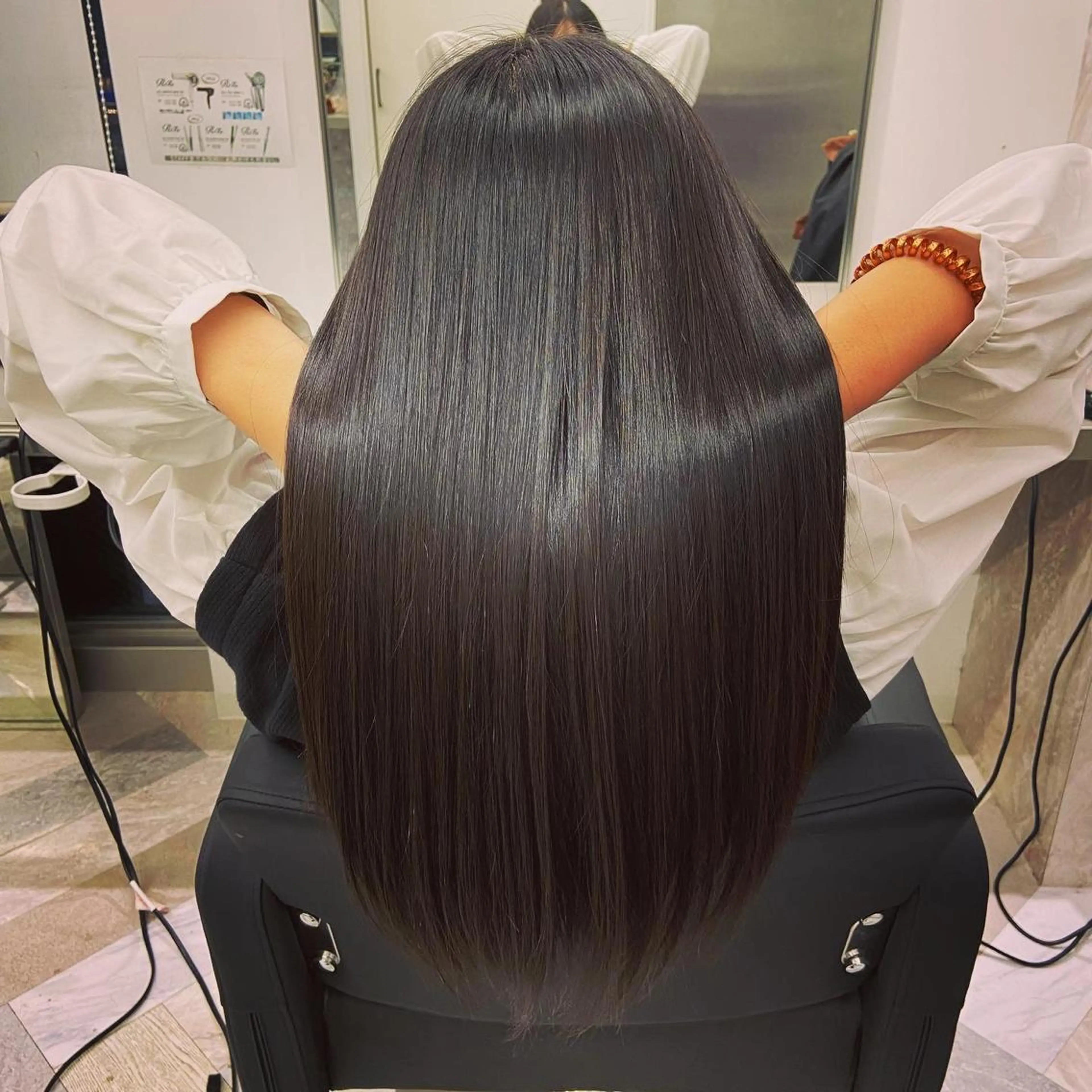 ✨ブリーチ毛でもできる✨💇🏻‍♀️【カット+酸性ストレート+リファンデトリートメント】🧖🏻‍♀️の写真