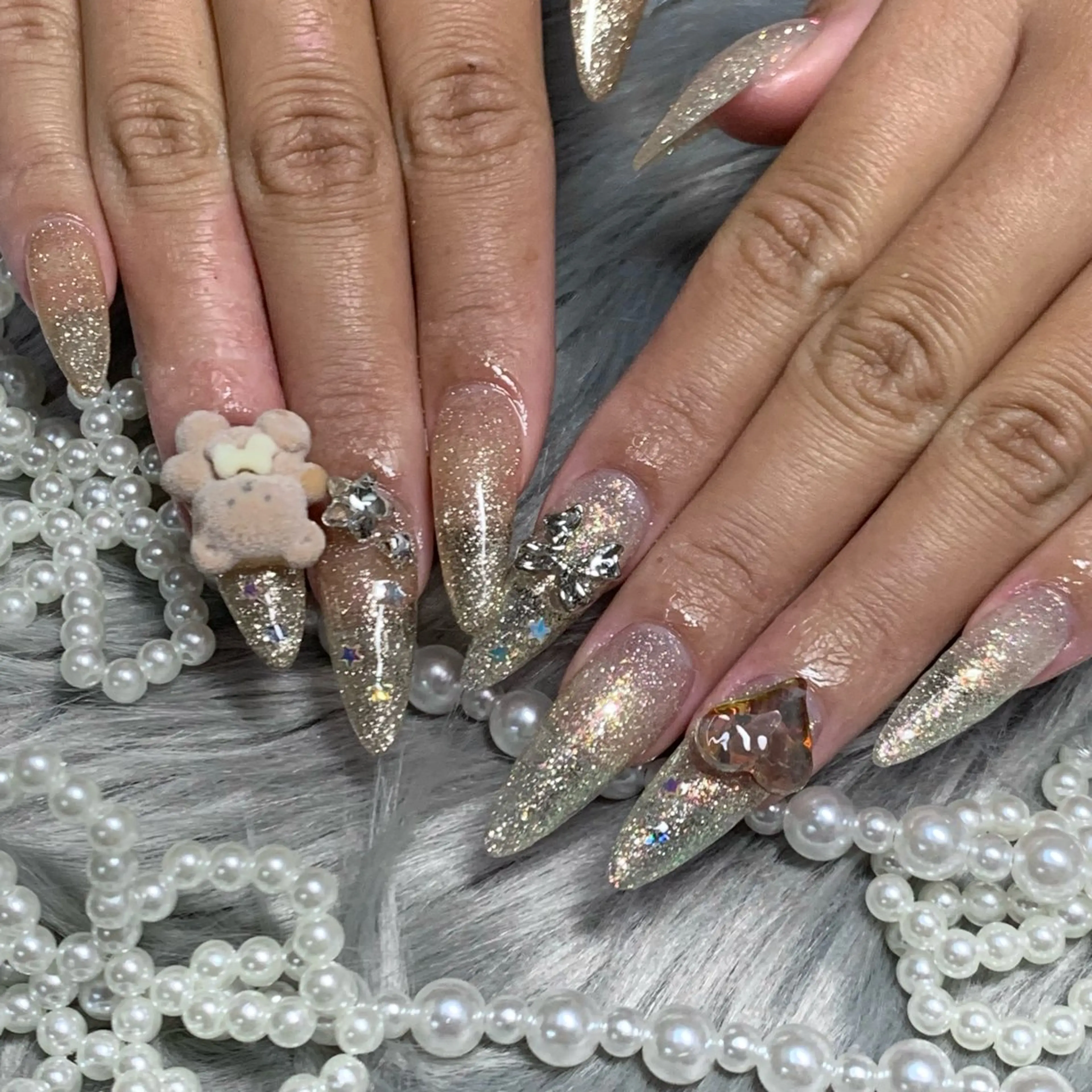 ネイル L'OM OSAKA所属・R nailstudioのネイルデザイン