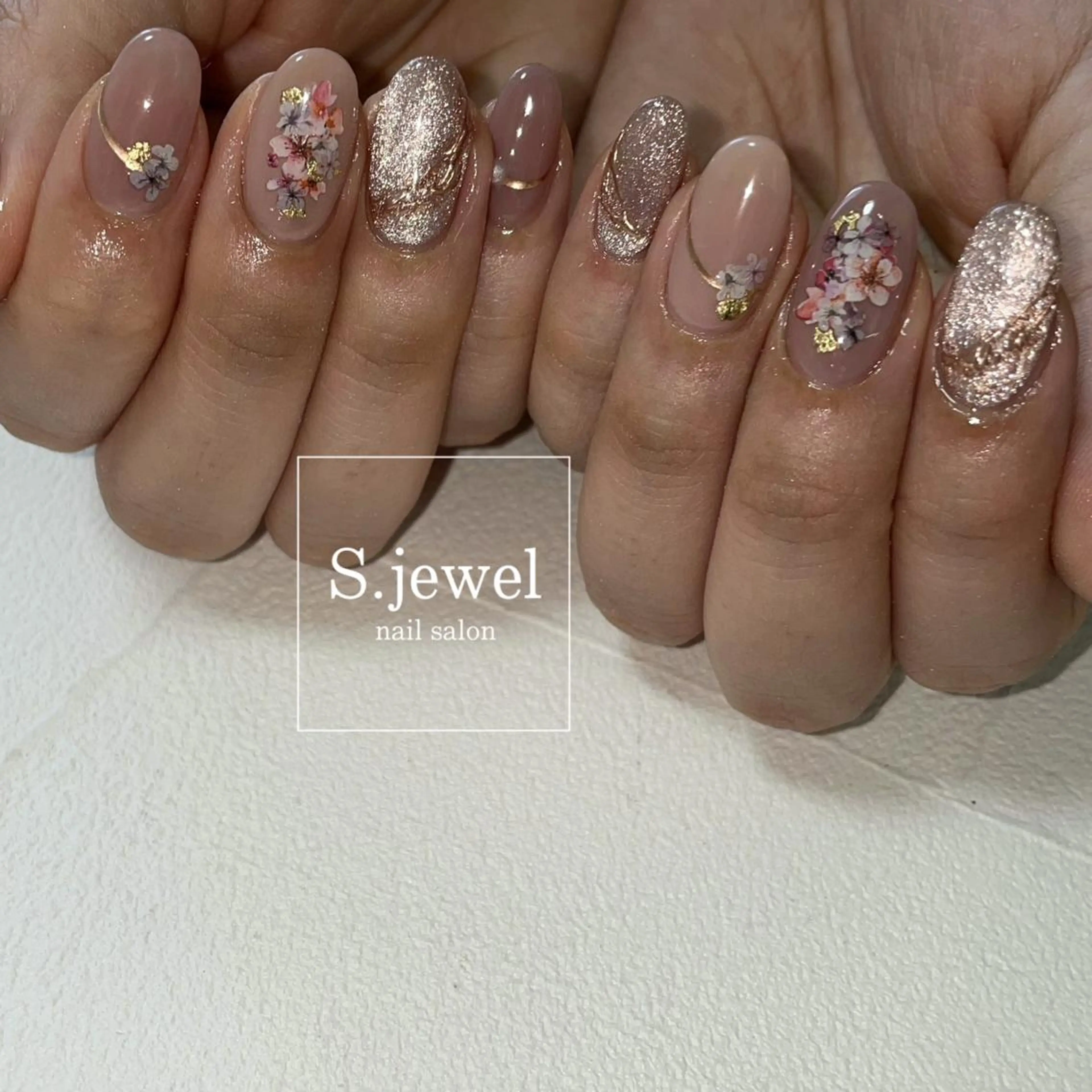 ネイル S♡JEWEL所属・S. JEWELのネイルデザイン