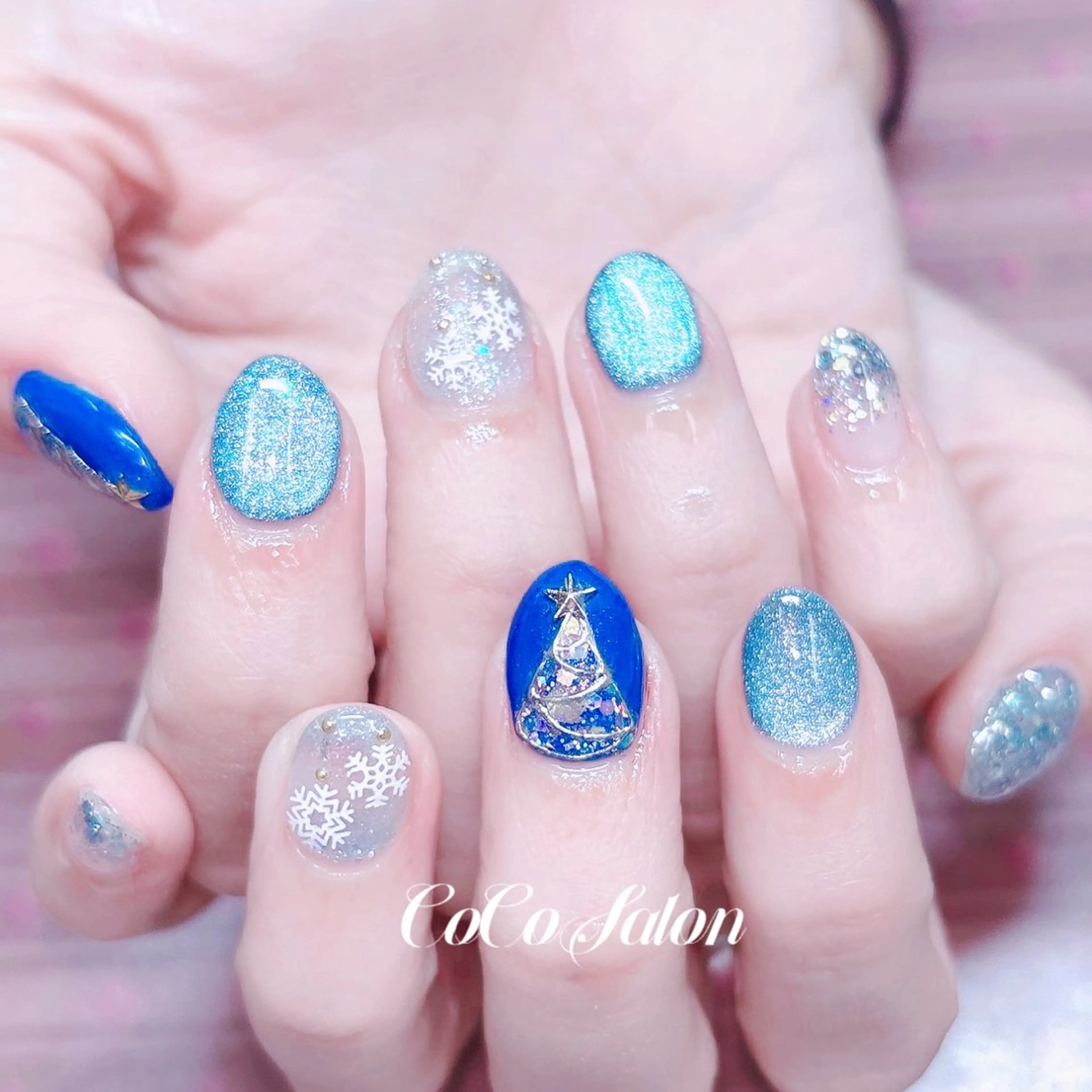 ネイル ジェルネイル ホログラムネイル キラキラネイル マグネットネイル オフィスネイル ハンドネイル CoCoSalon ネイル/まつ毛予約のネイルデザイン