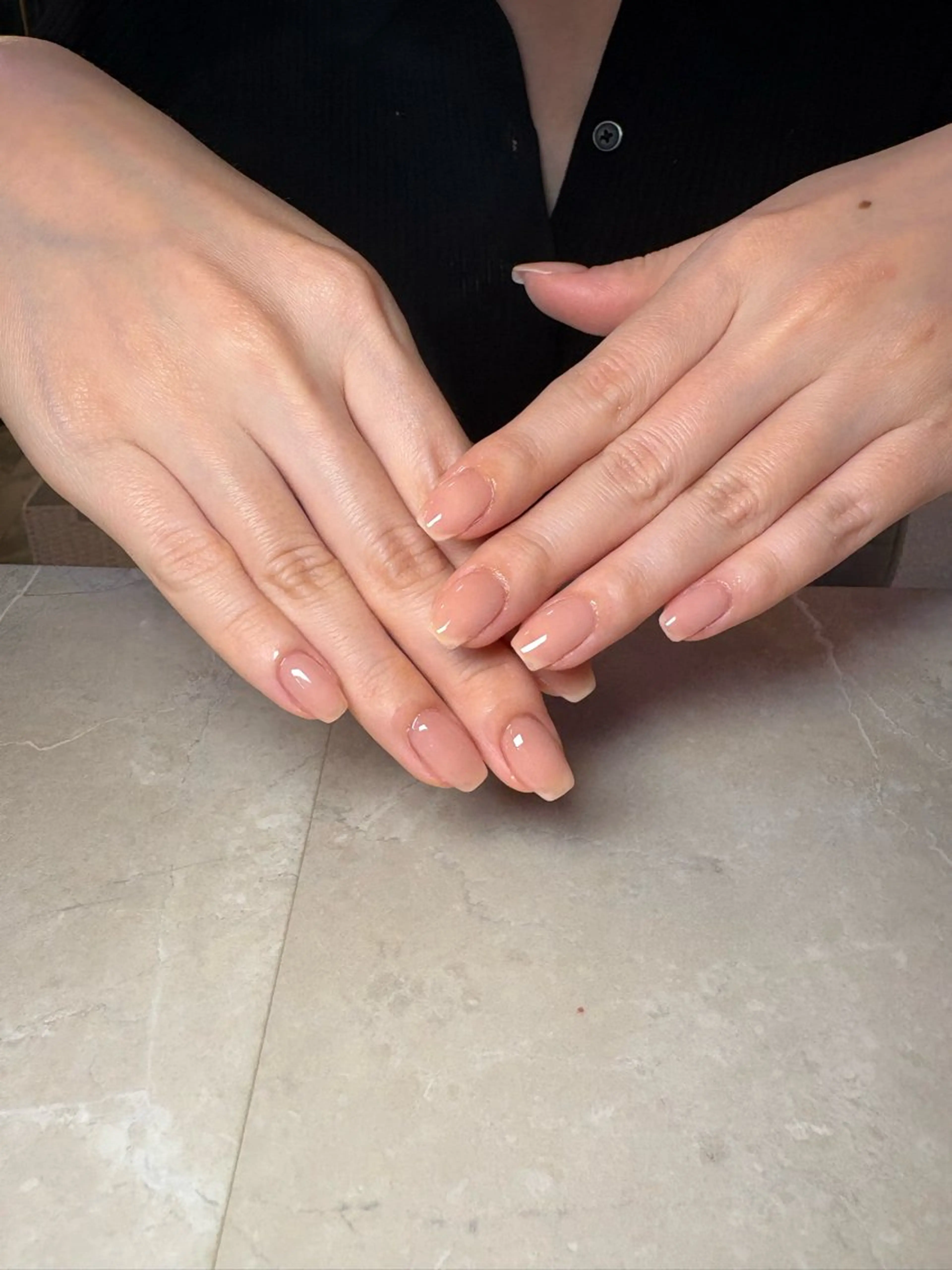 ネイル 三輪 彩美春のネイルデザイン