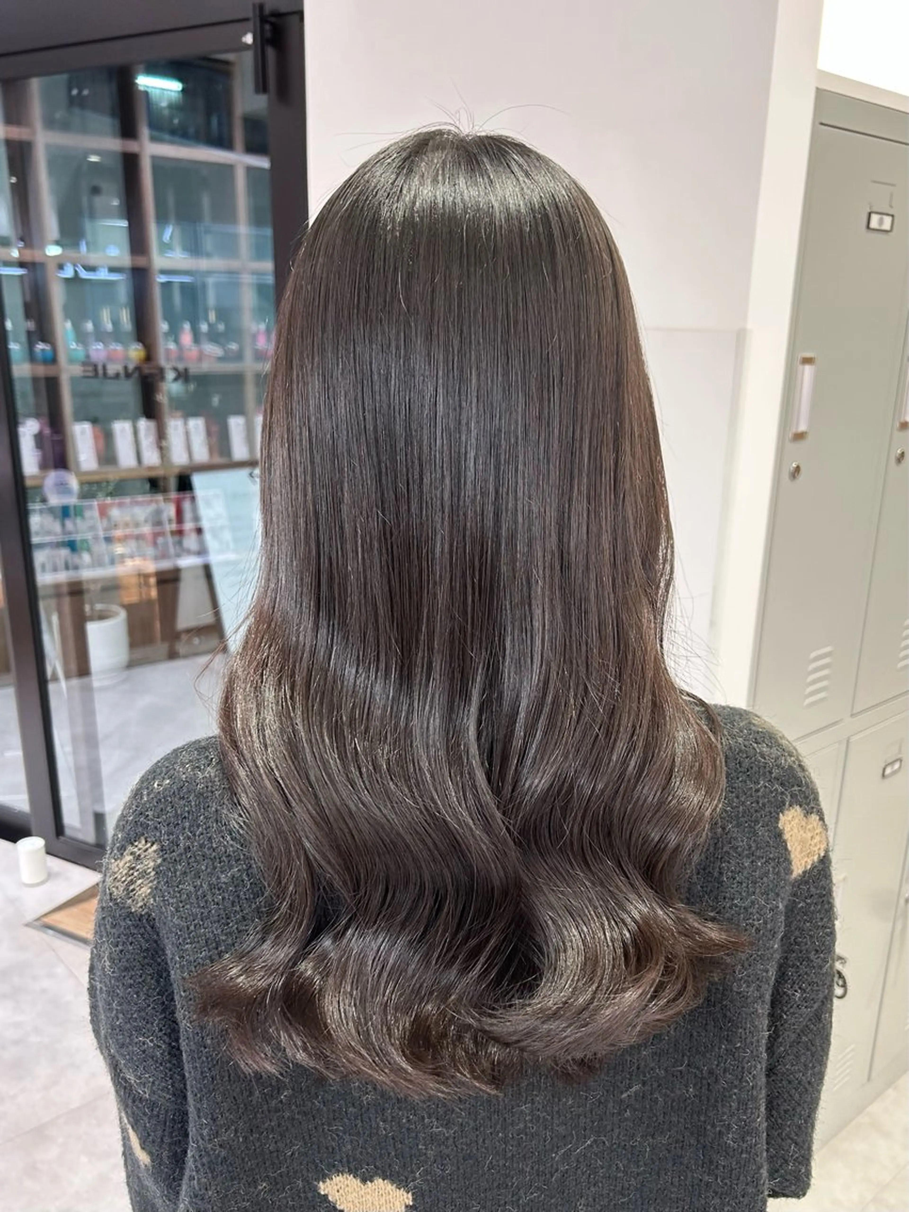 セミロング ヘアカラー トリートメント ヘッドスパ 鳥越 彩乃のヘアスタイル