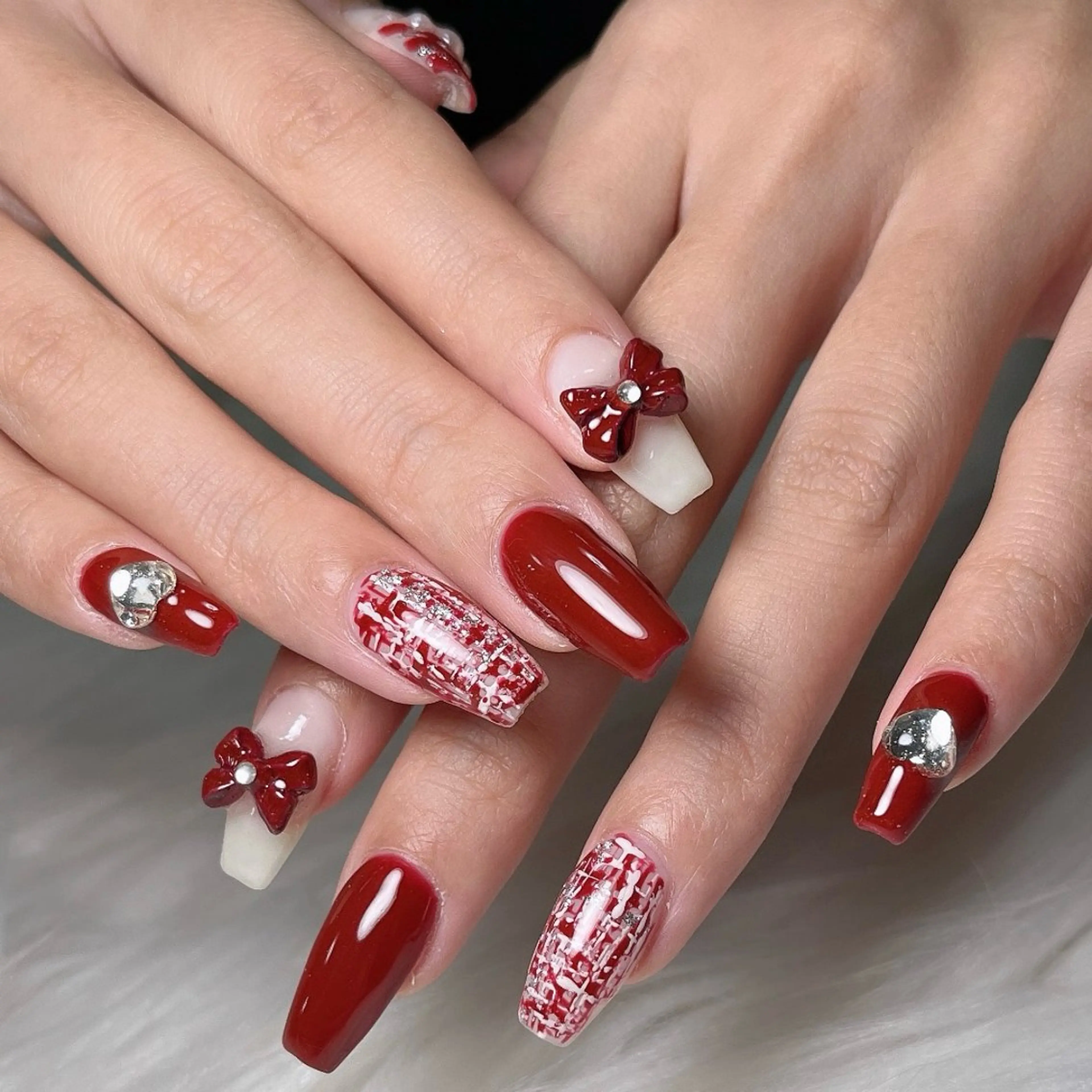 ネイル 韓国ネイル ラメ(グリッター) 持ち込み ハンドネイル 🐕‍🦺Yappy 💗A-tanのネイルデザイン