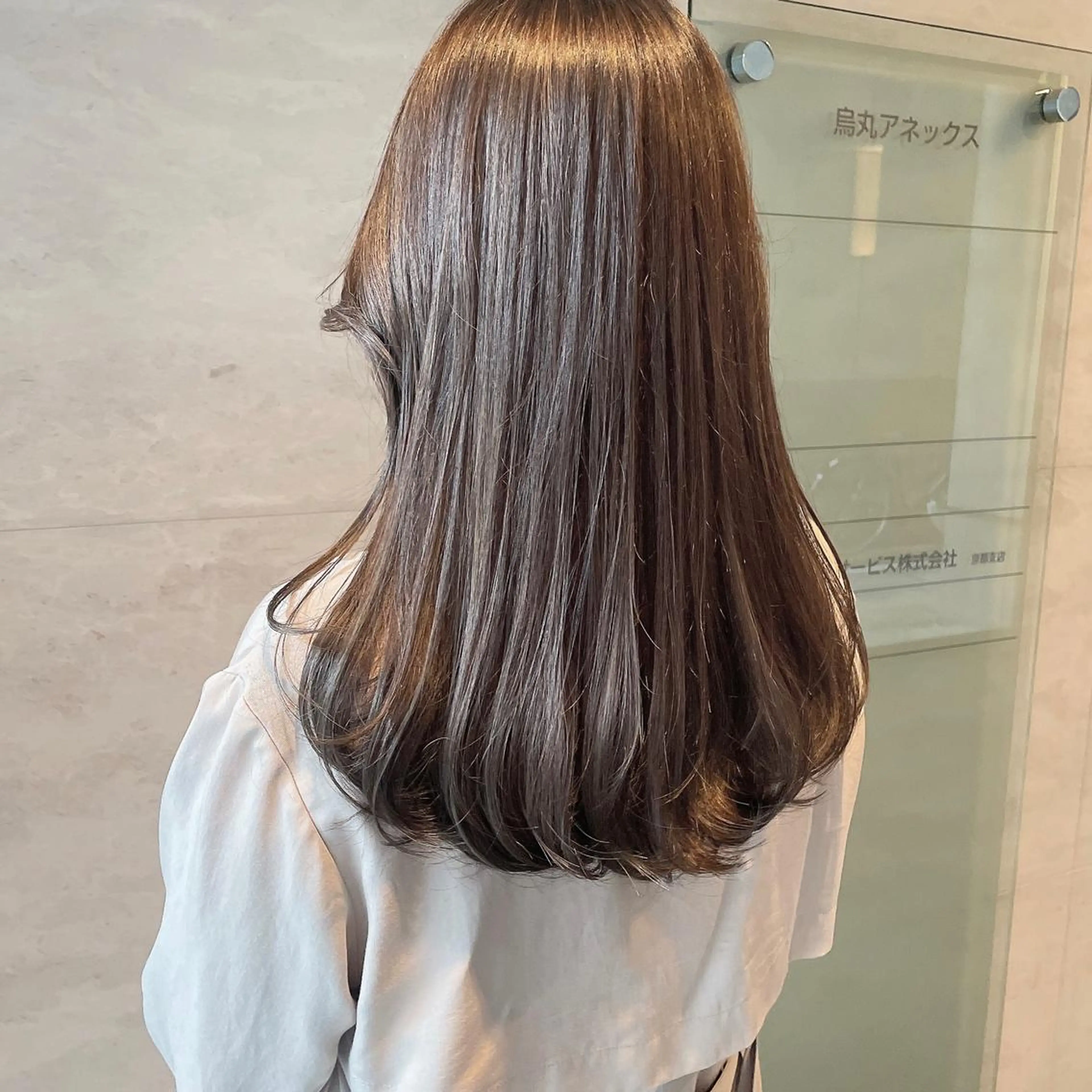 ロング カラー カット ヘアカラー トリートメント アンニュイヘア/ 顔周りカット/眞弓萌のヘアスタイル