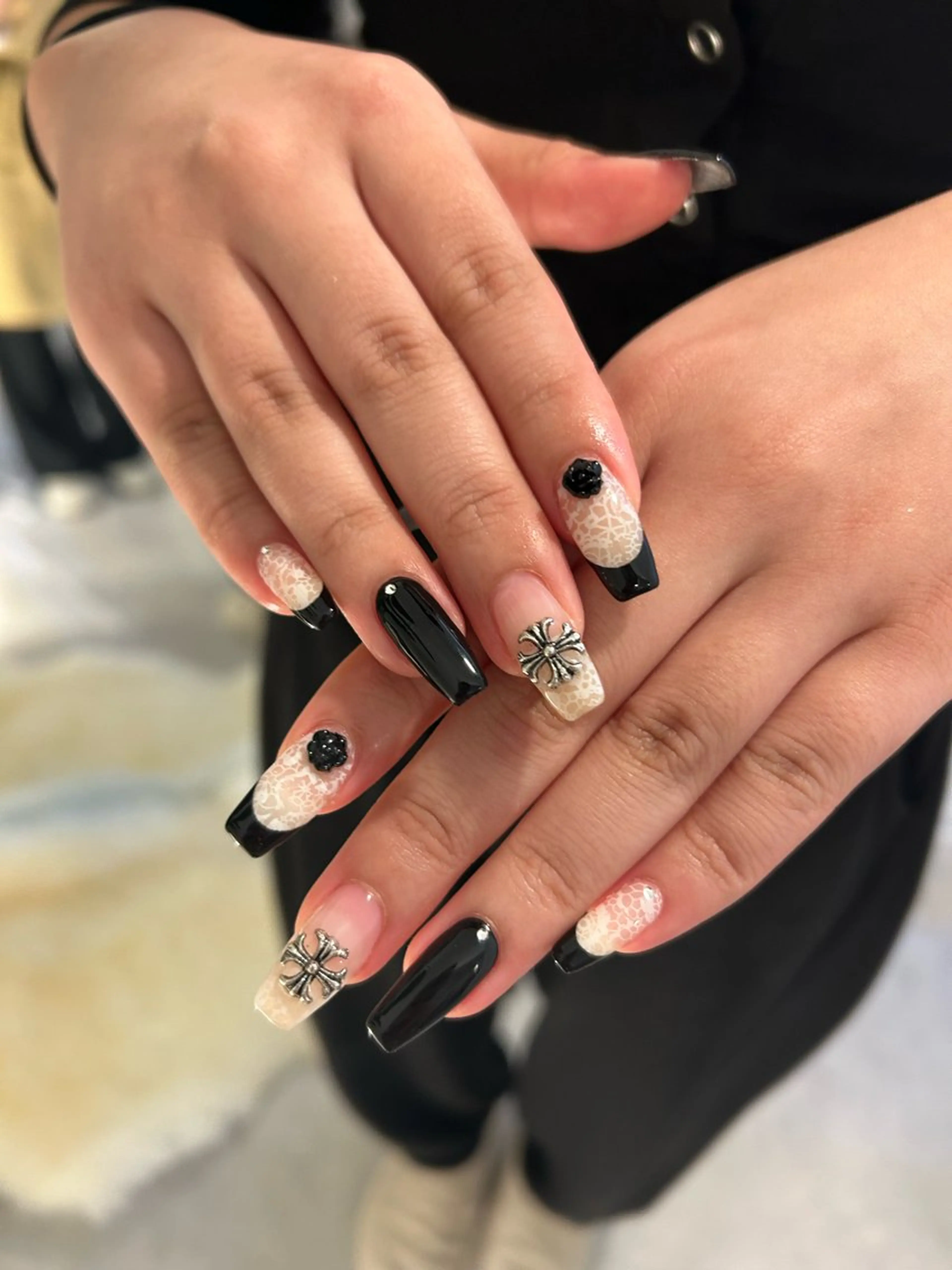 ネイル ハンドネイル repos-ルポ-所属・repos yoshitomeのネイルデザイン