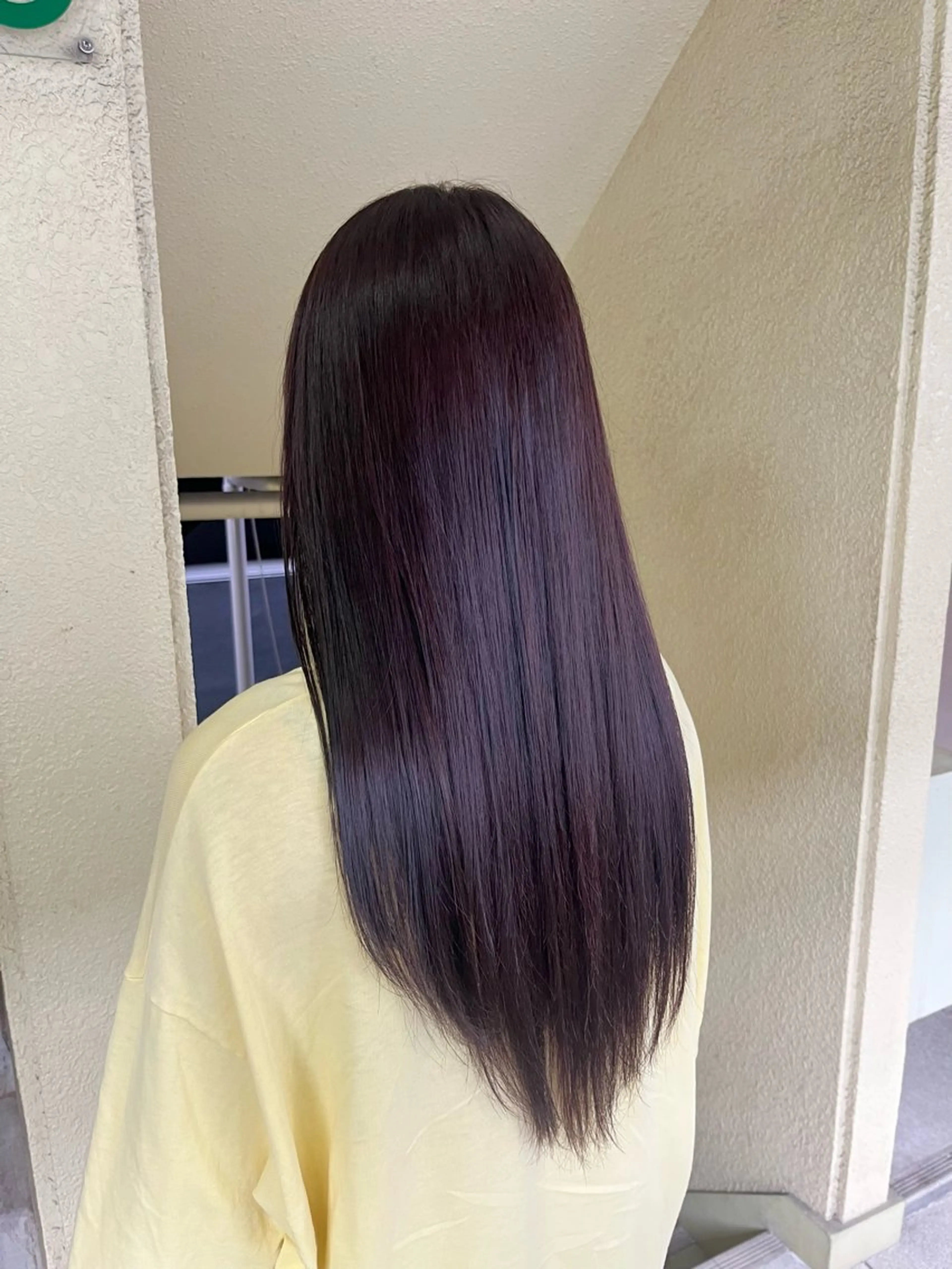 ロング カラー カシス ラベンダーカラー 髪質改善 トリートメント ヘアカラー トリートメント くすみカラー/ パーマ/ろーれんのヘアスタイル