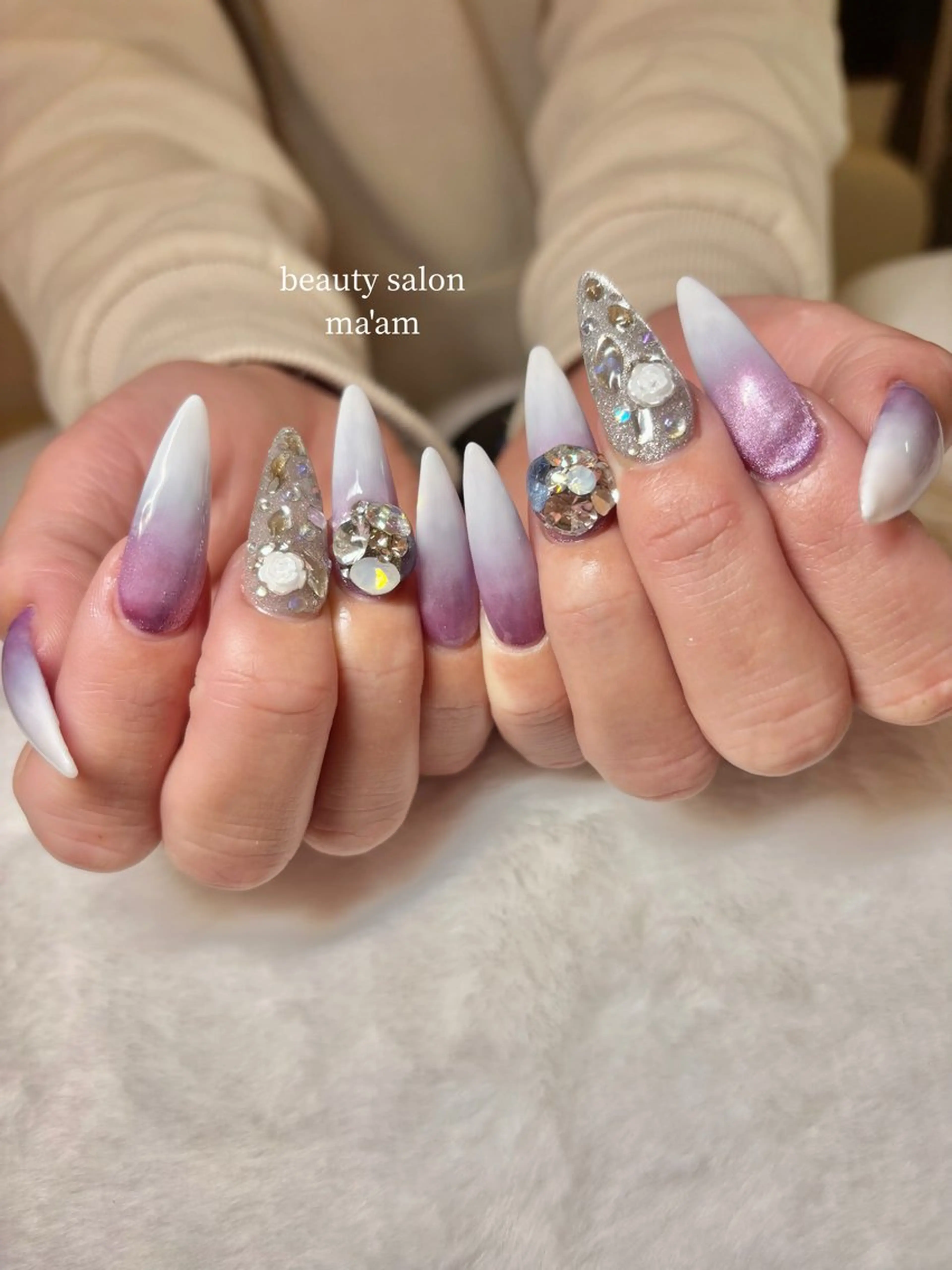 ネイル ハンドネイル beauty salon ma'am所属・chihiro 小路ネイルのネイルデザイン