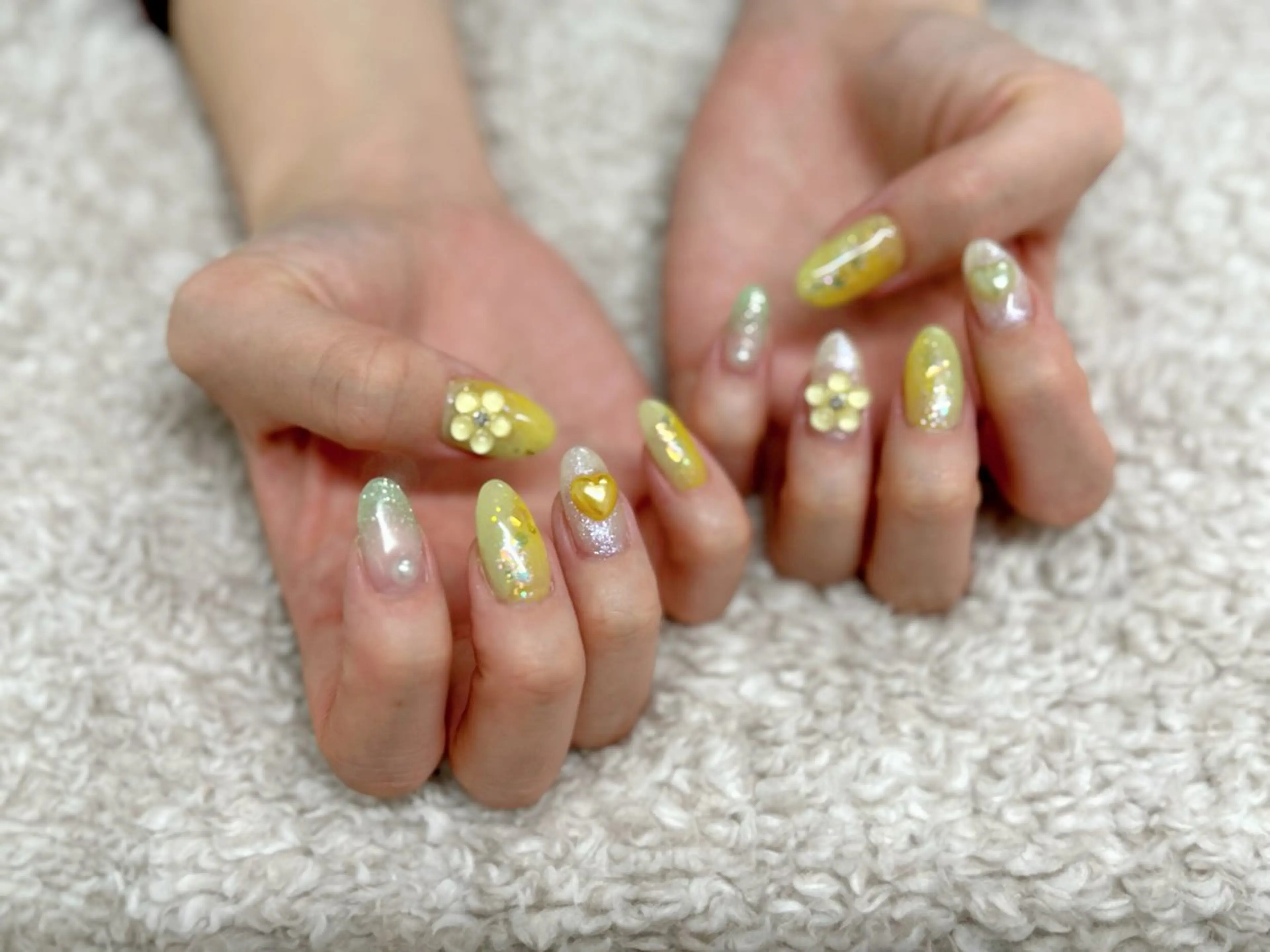 ネイル ハンドネイル 武藤 千裕のエステ・リラクイメージ