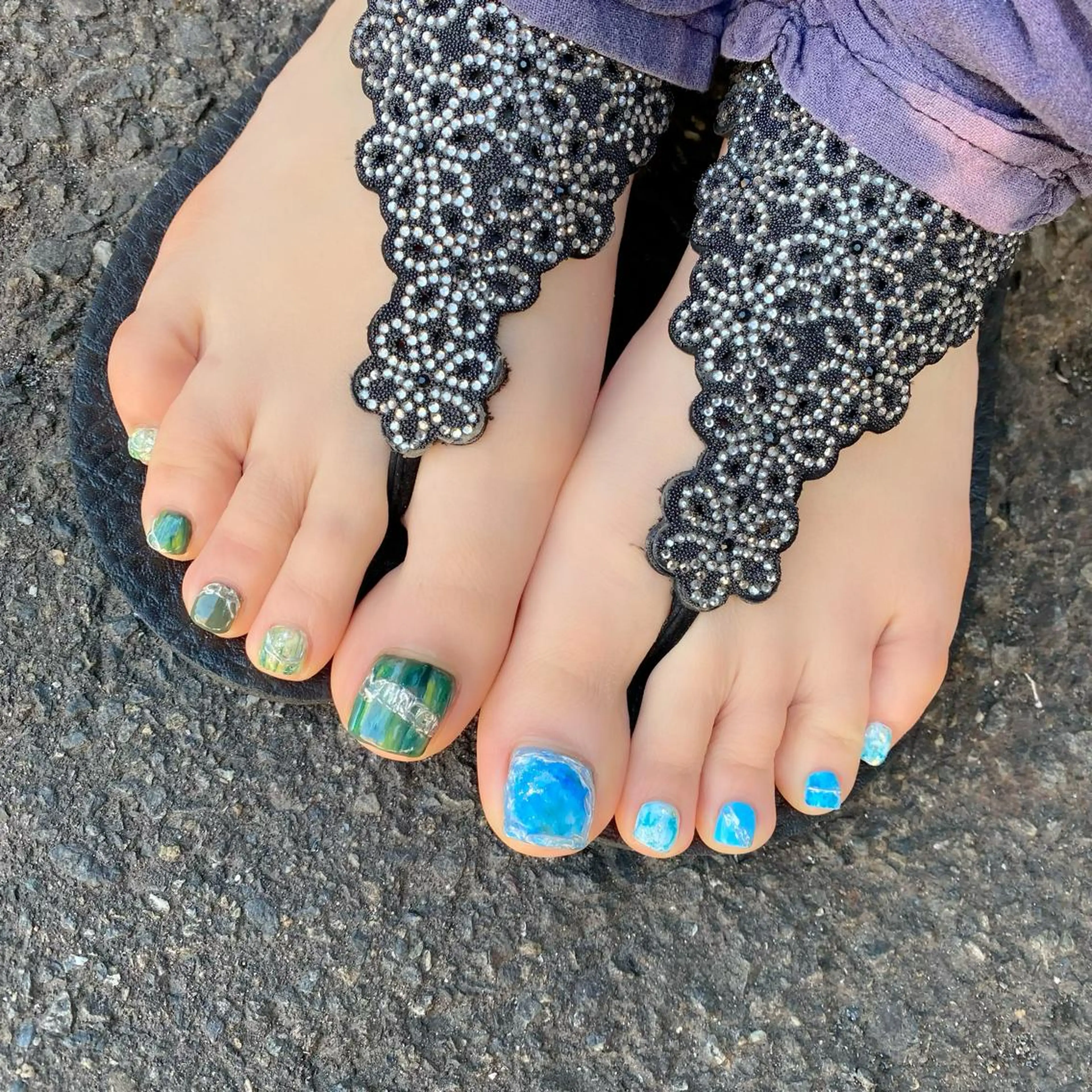 ネイル ブルー フットネイル グリーン ニュアンスネイル 春ネイル ハンドネイル Salon Ｋのネイルデザイン