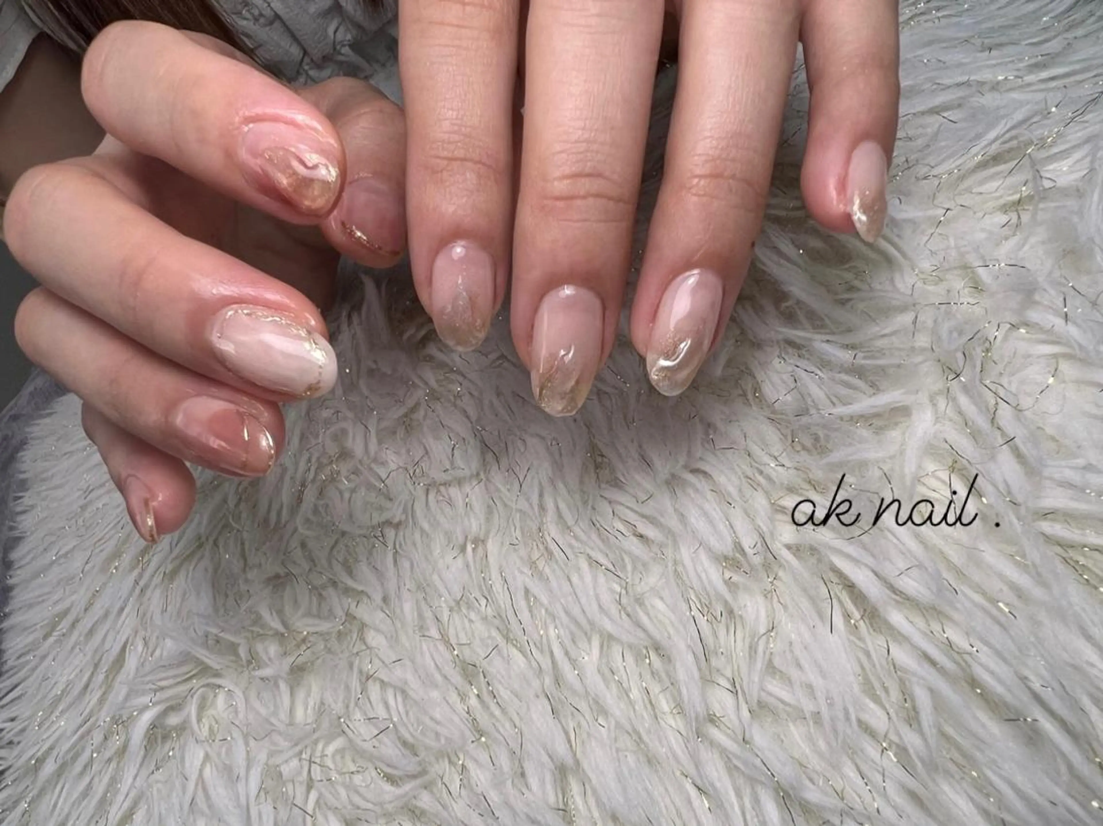 ミディアム ネイル ハンドネイル ak nail .のネイルデザイン
