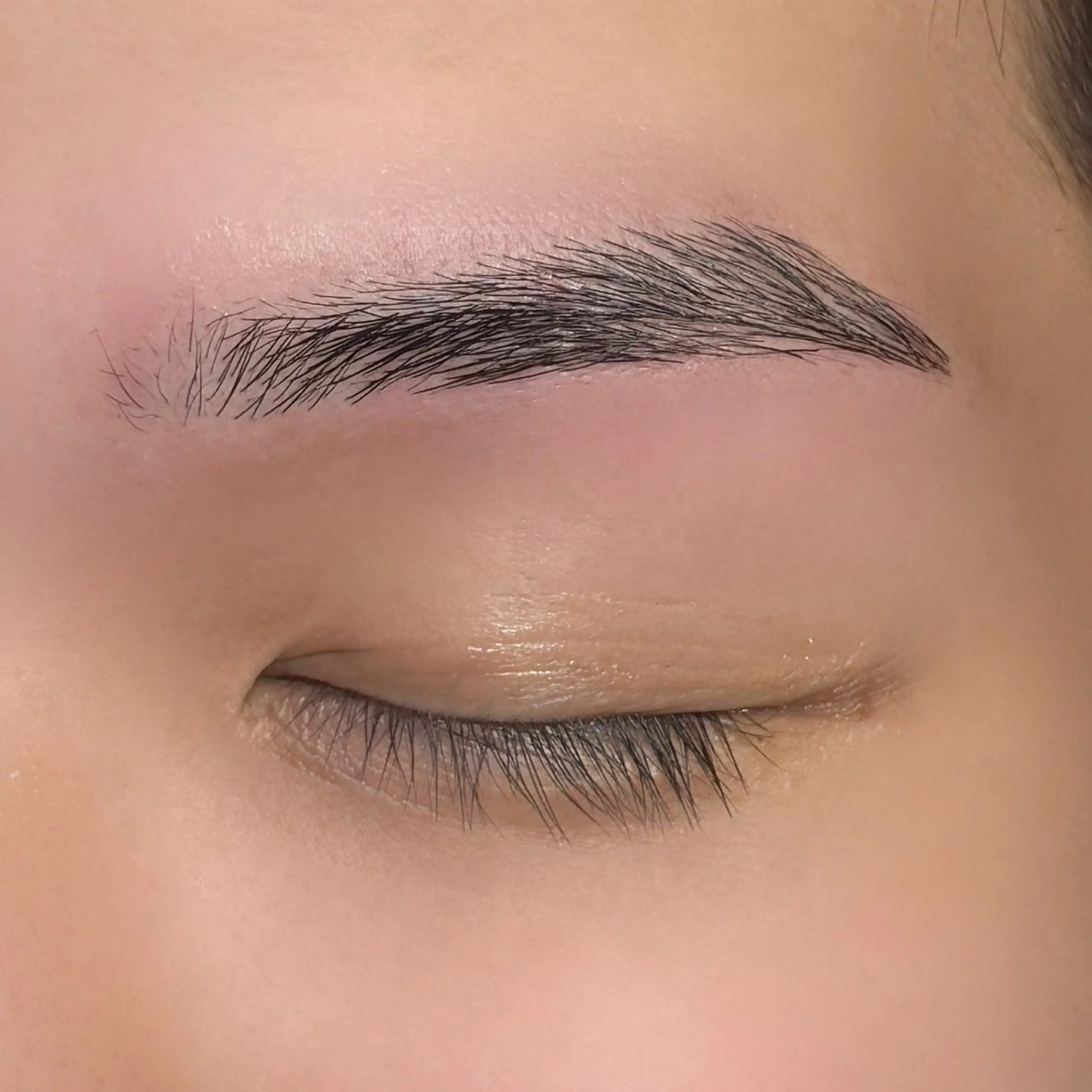 アイブロウ grey ひなたのマツエク・マツパデザイン