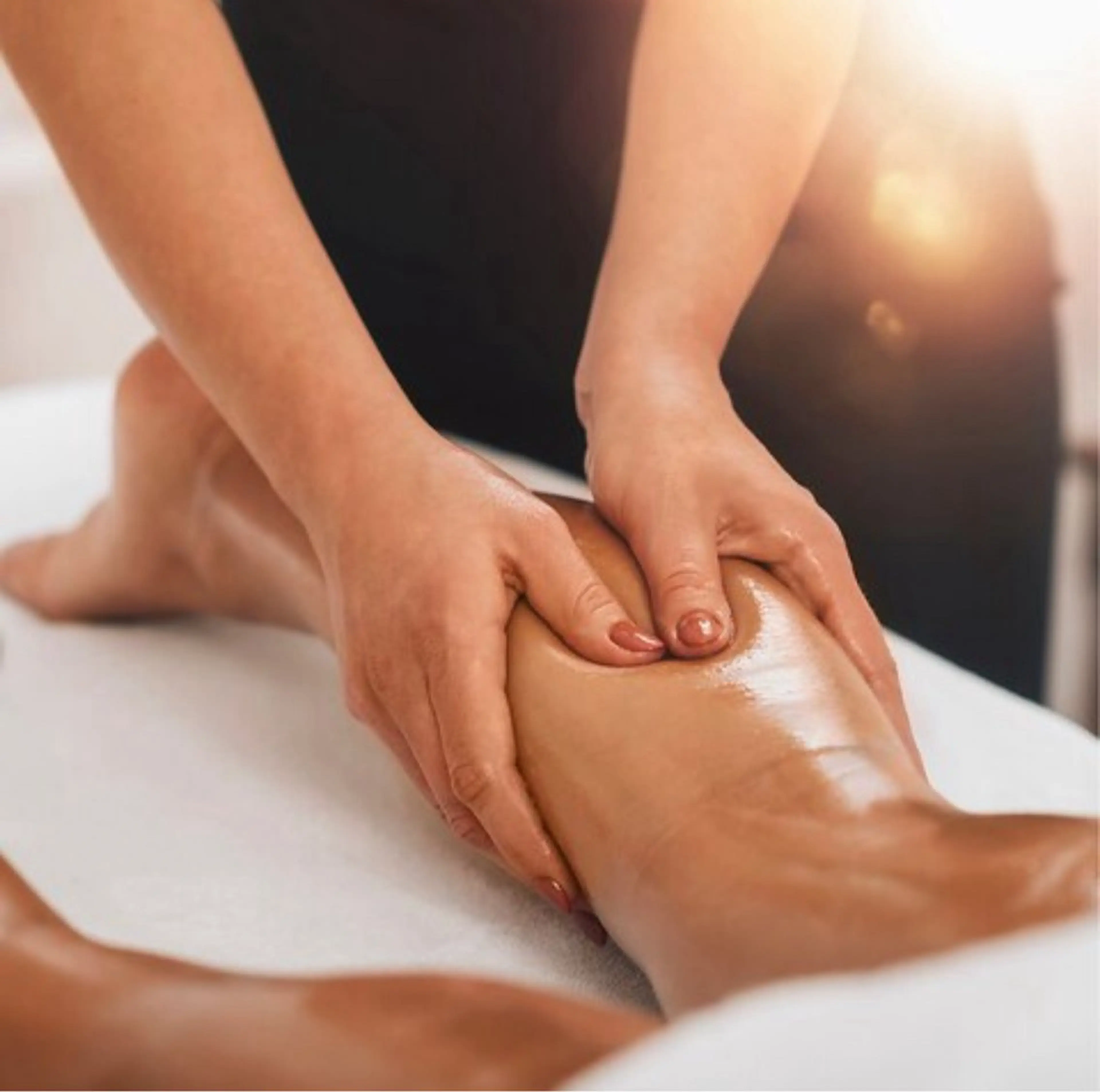 《レディース 》「美脚マッサージ」アンケートを受けた方限定価格実施します。補足説明読んでから予約してくださいの写真