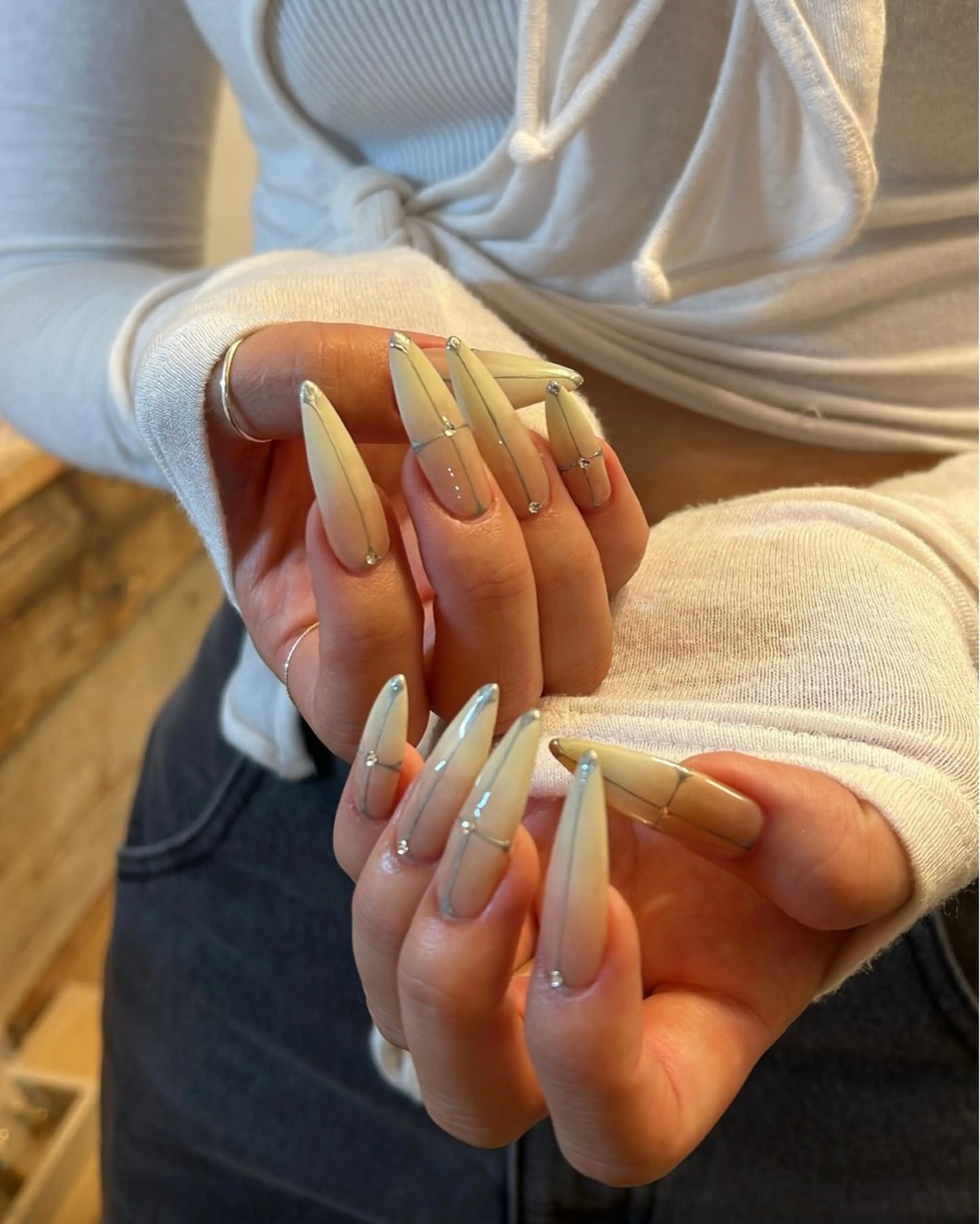 ネイル ハンドネイル ハンドケア Nes.Nail所属・Miyagi Asamiのネイルデザイン