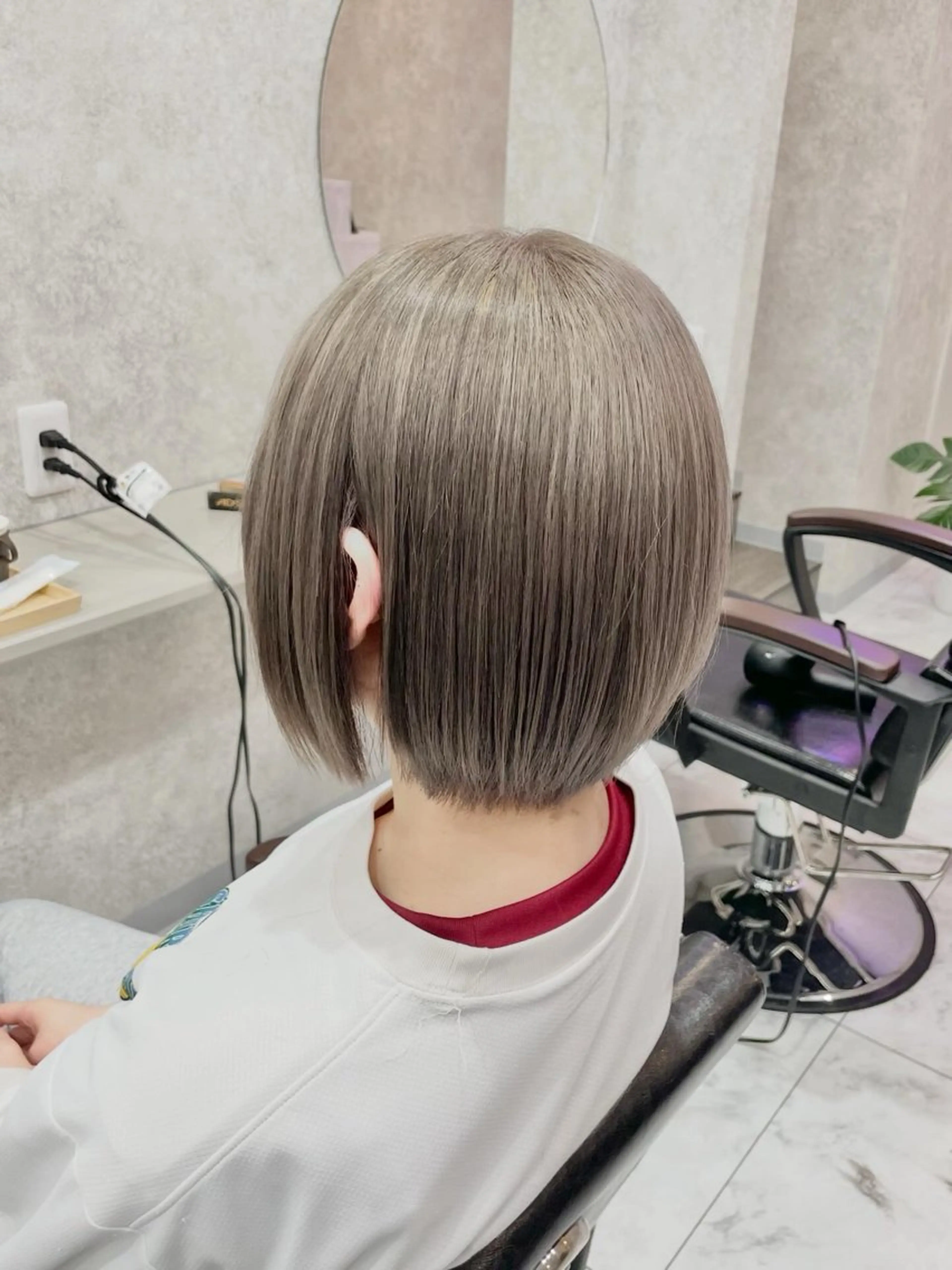 ショート 🦋ハイトーン🦋 石山 希理🦋のヘアスタイル