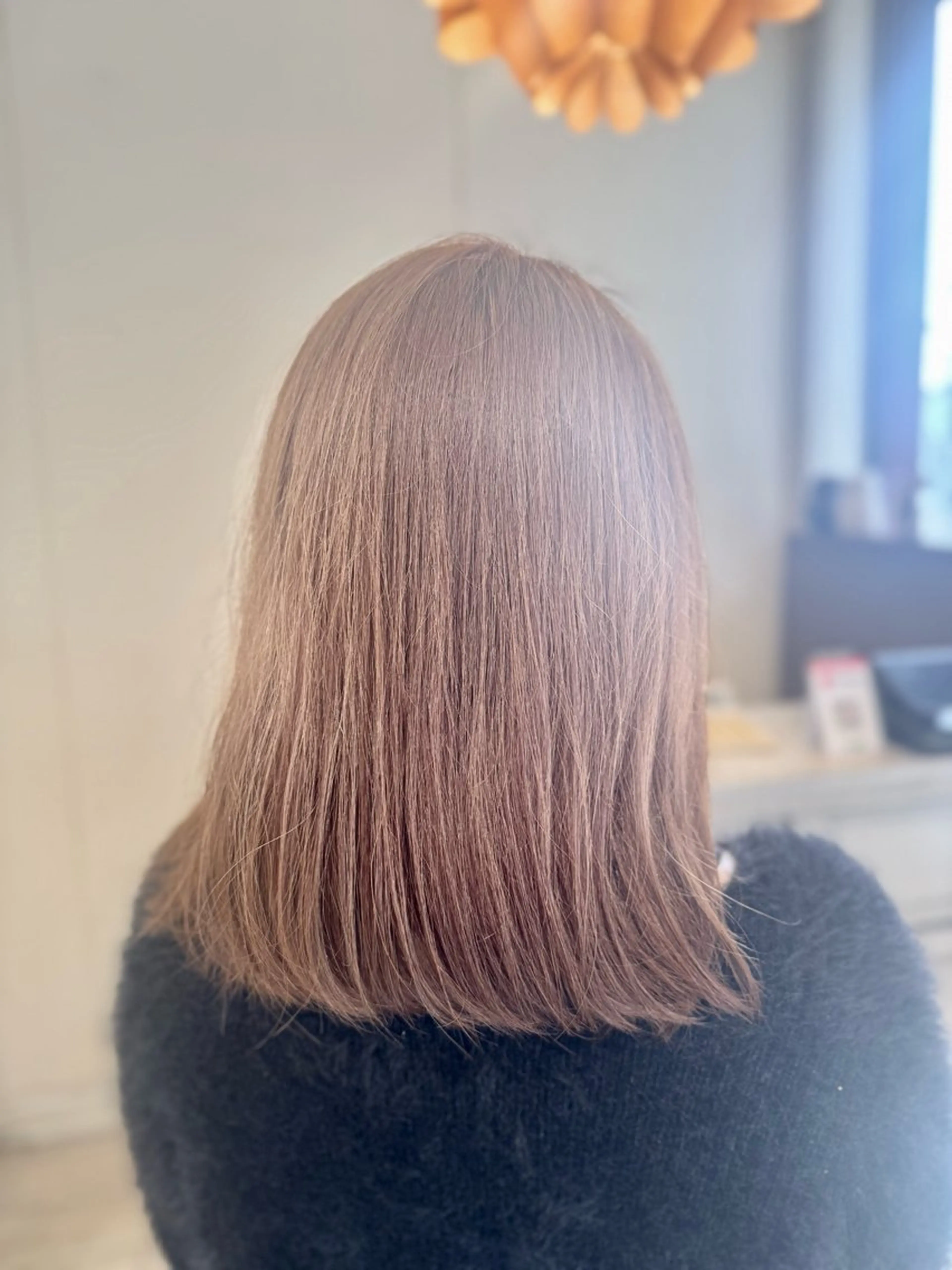 ミディアム ヘアカラー トリートメント NICCOLO室見 Erinaのヘアスタイル