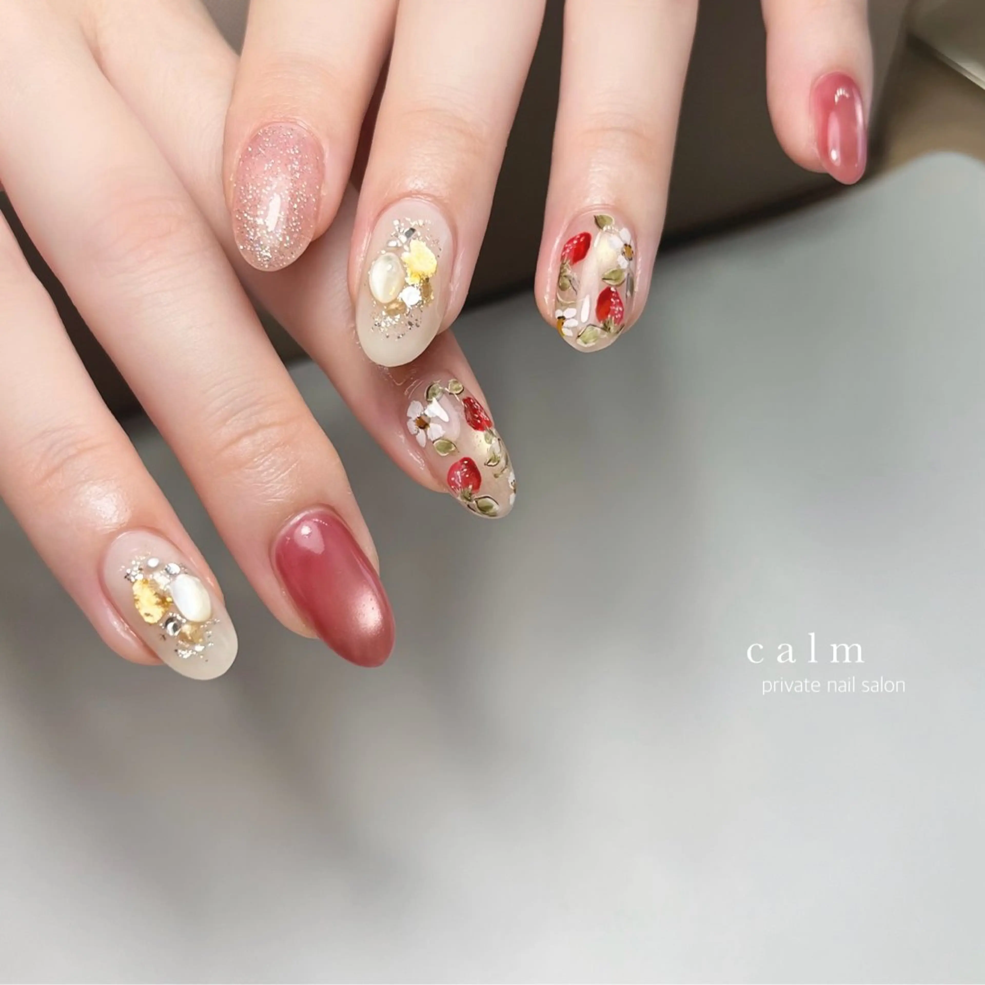 ネイル ハンドネイル calm 〔ｶｰﾑ〕のネイルデザイン