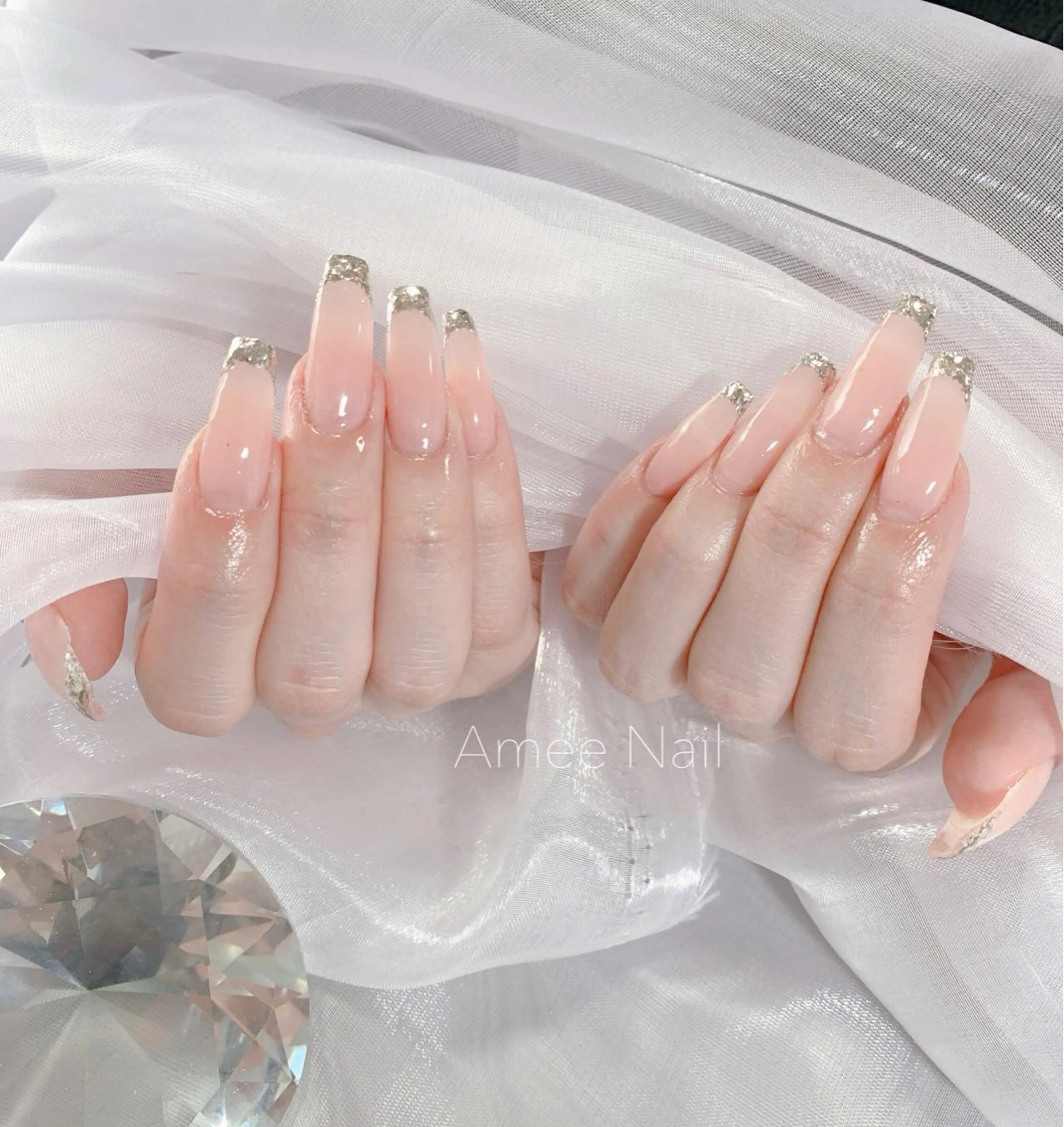 ネイル オーロラネイル クリアネイル フラッシュネイル ジェルネイル グラデーション ハンドネイル Amee Nailsalonのネイルデザイン