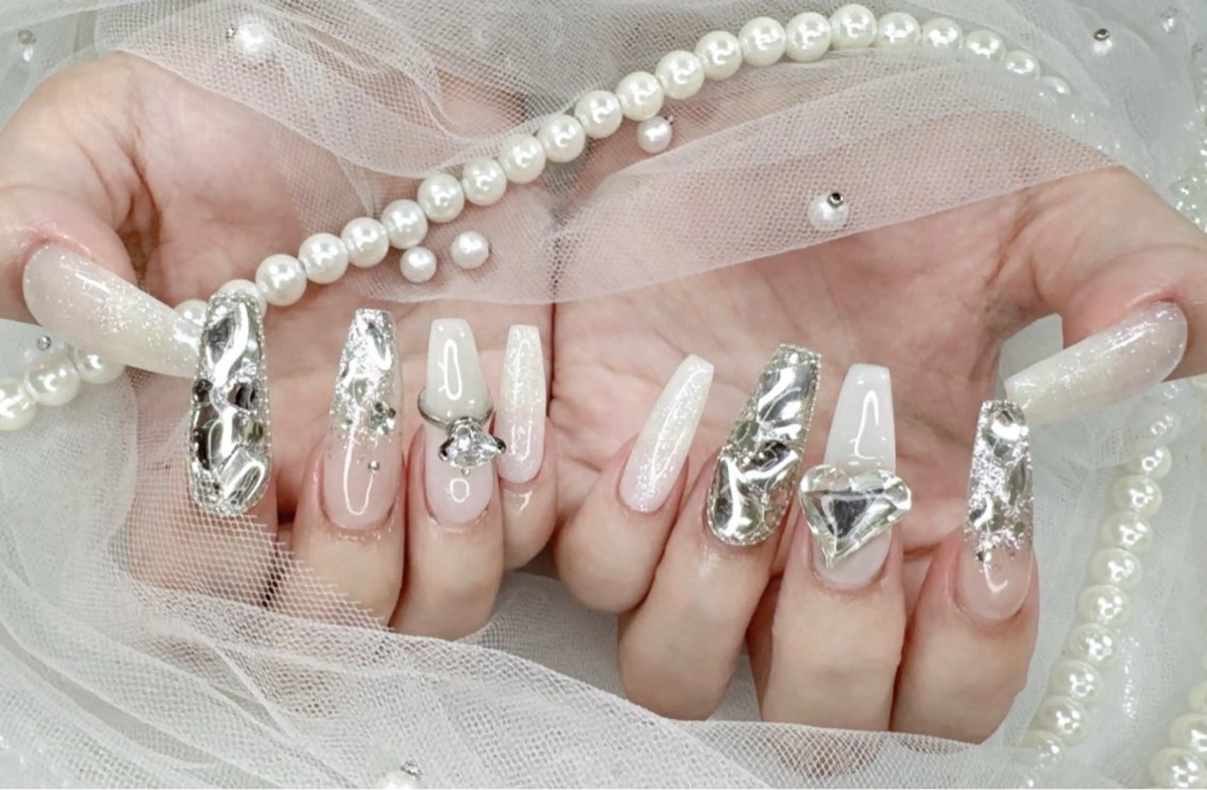 ネイル HARUKA 長堀橋のネイルデザイン