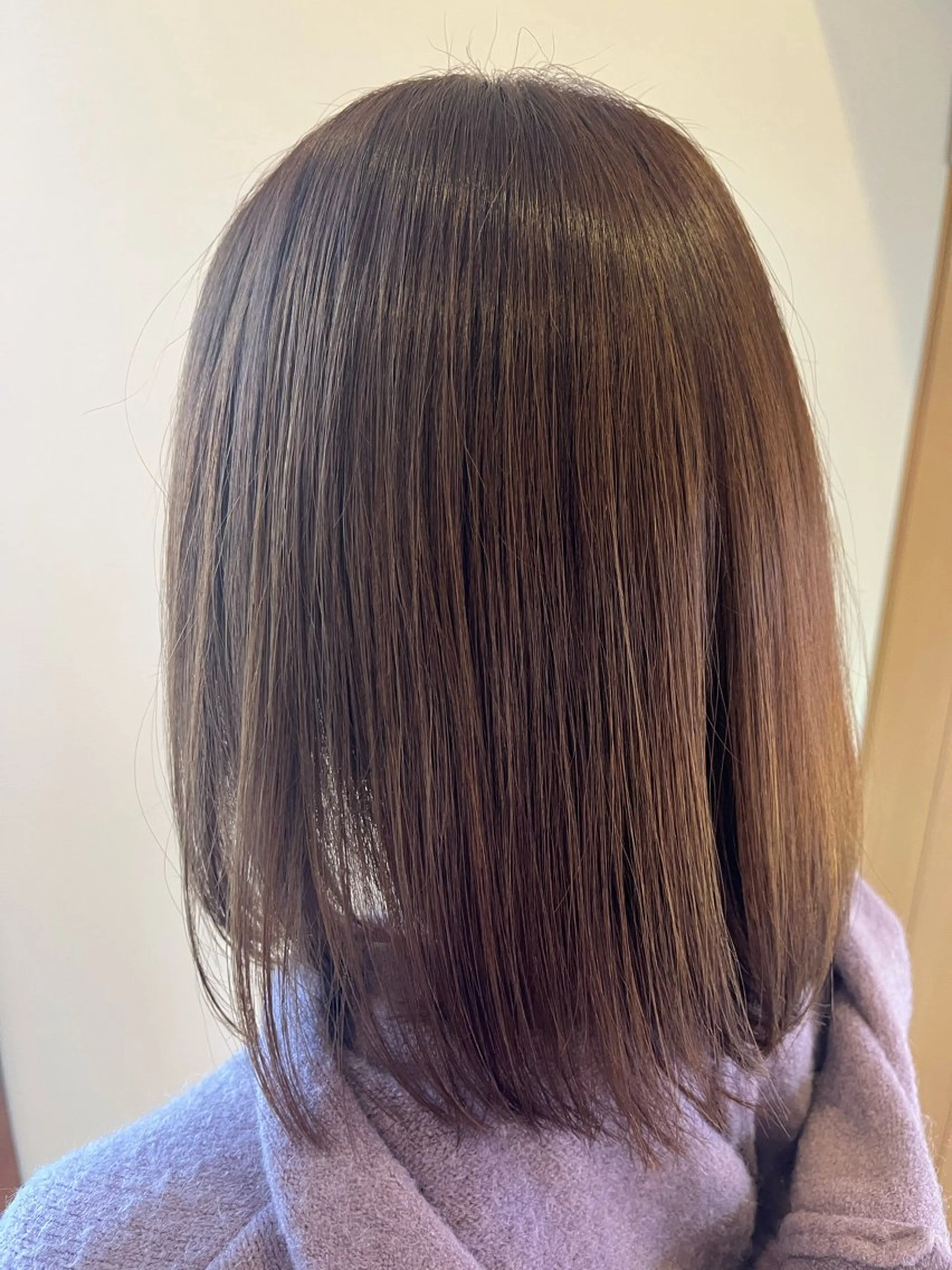 ミディアム カット ヘアカラー 西田 早輝子🍊のヘアスタイル