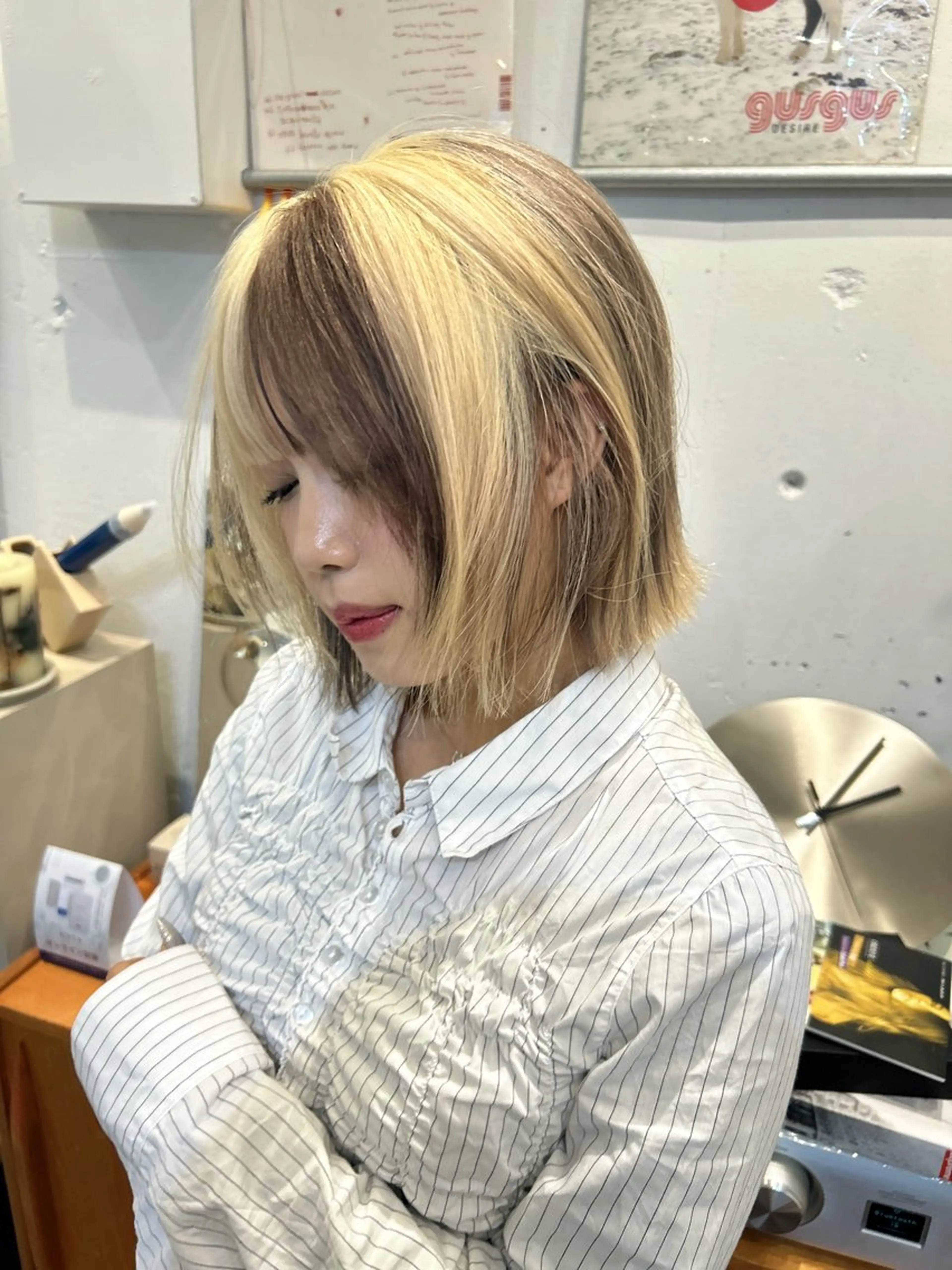 ミディアム 綺星 ハイトーン/デザインのヘアスタイル