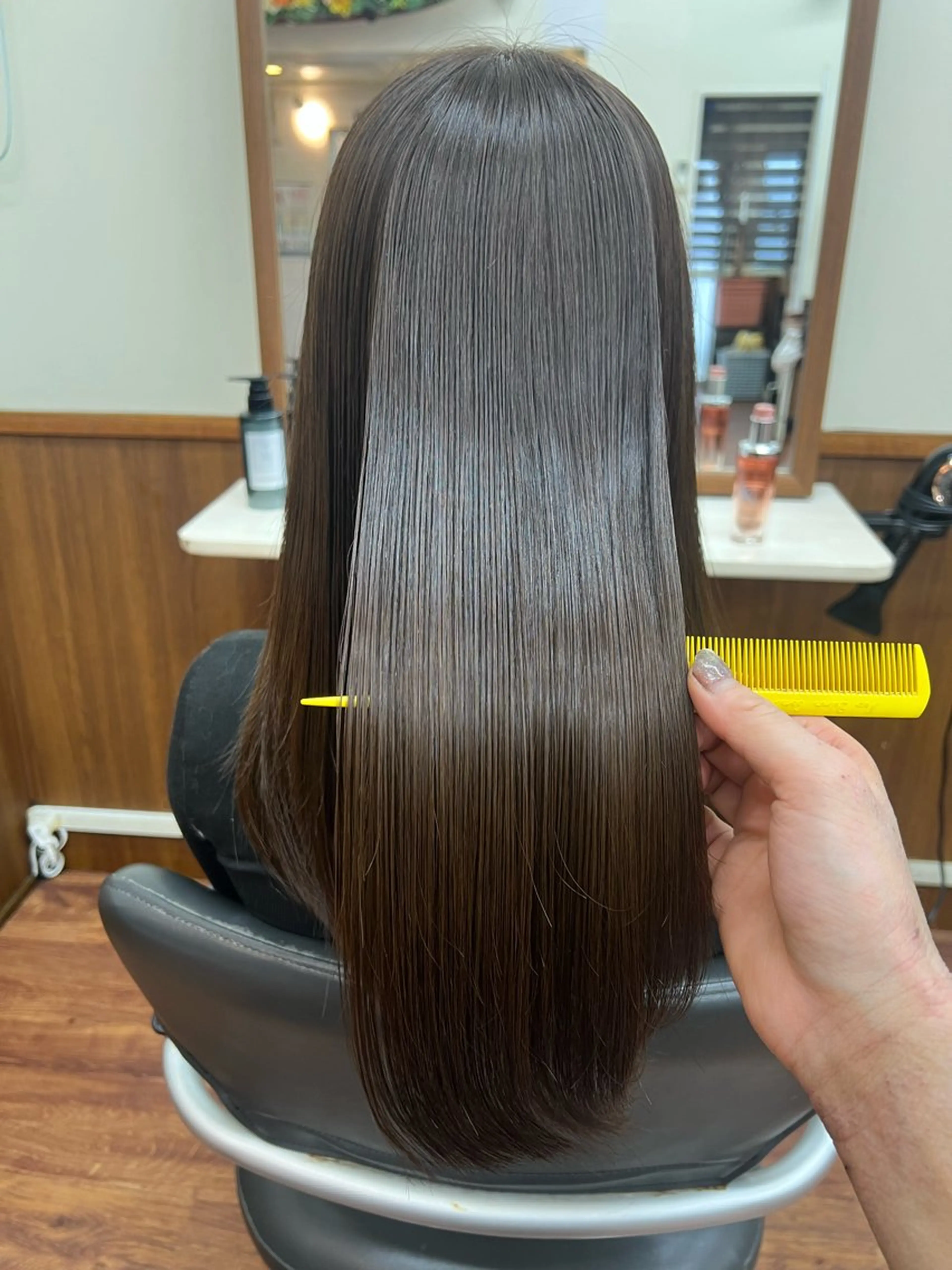 ロング カラー ヘアカラー トップスタイル所属・渡邊晴日/ ヘアカラー/髪質改善のヘアスタイル