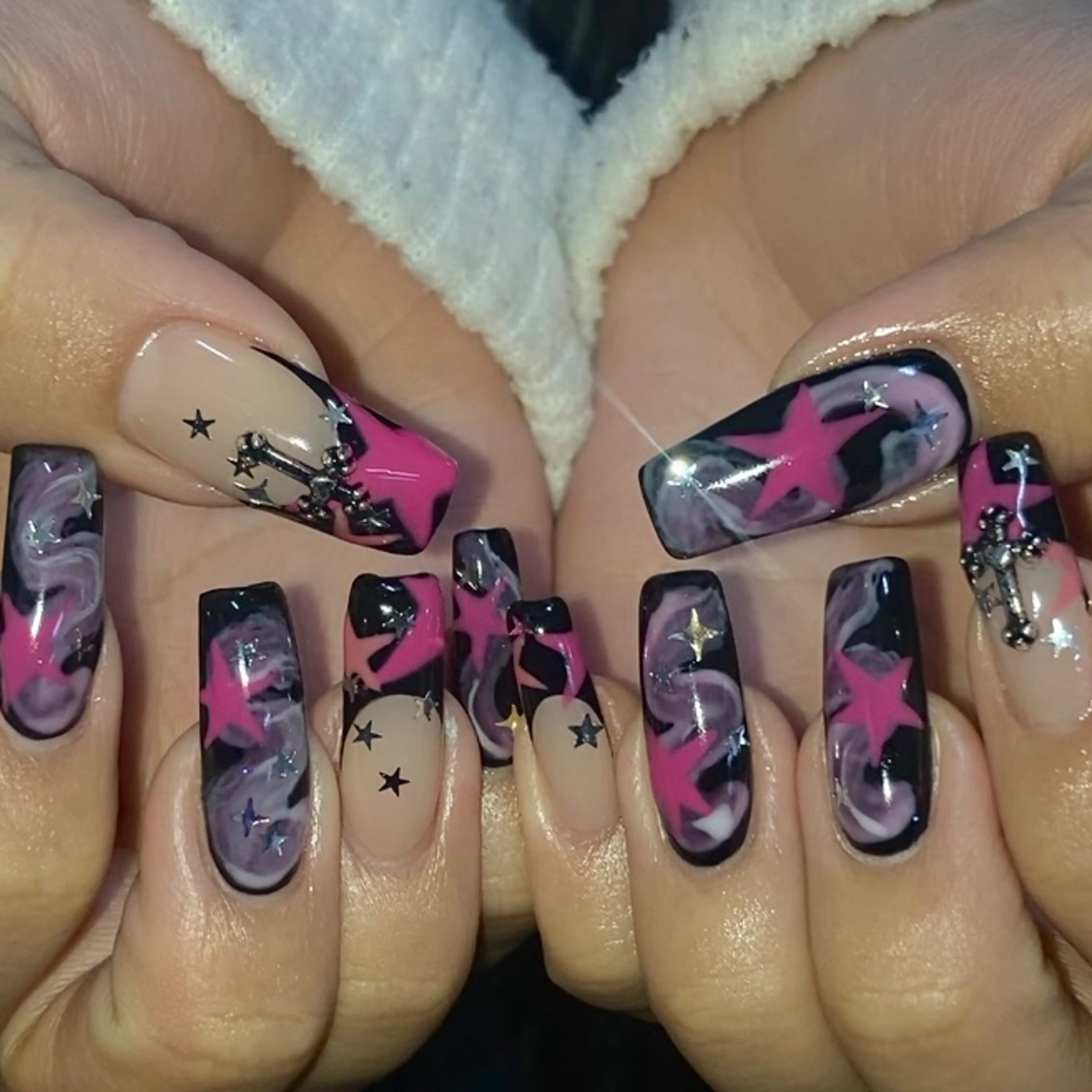 ネイル ハンドネイル フットネイル kana/モード ・グランジ໒꒱のネイルデザイン