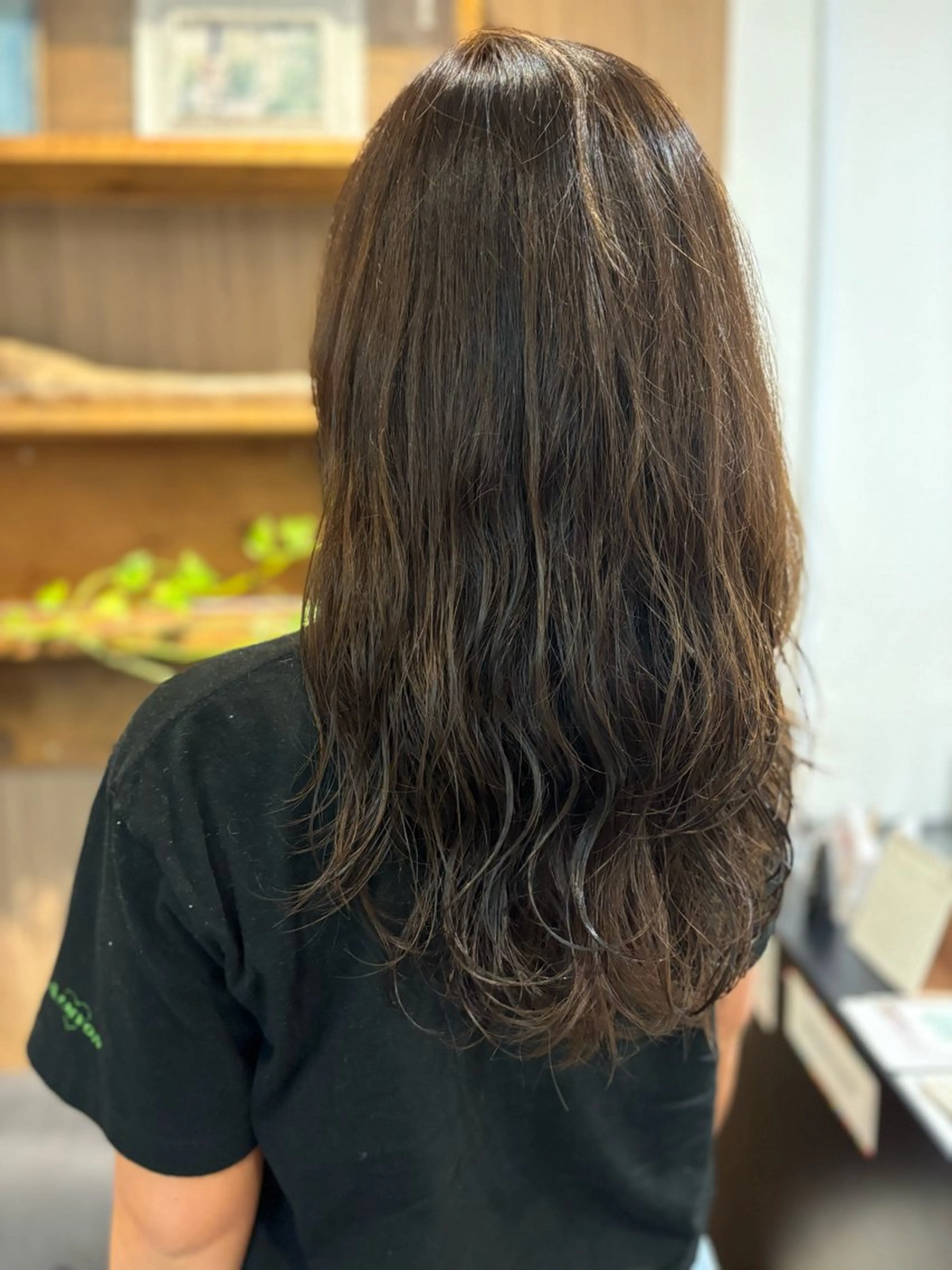 ロング カラー ふじた/透明感カラー レイヤーカットのヘアスタイル