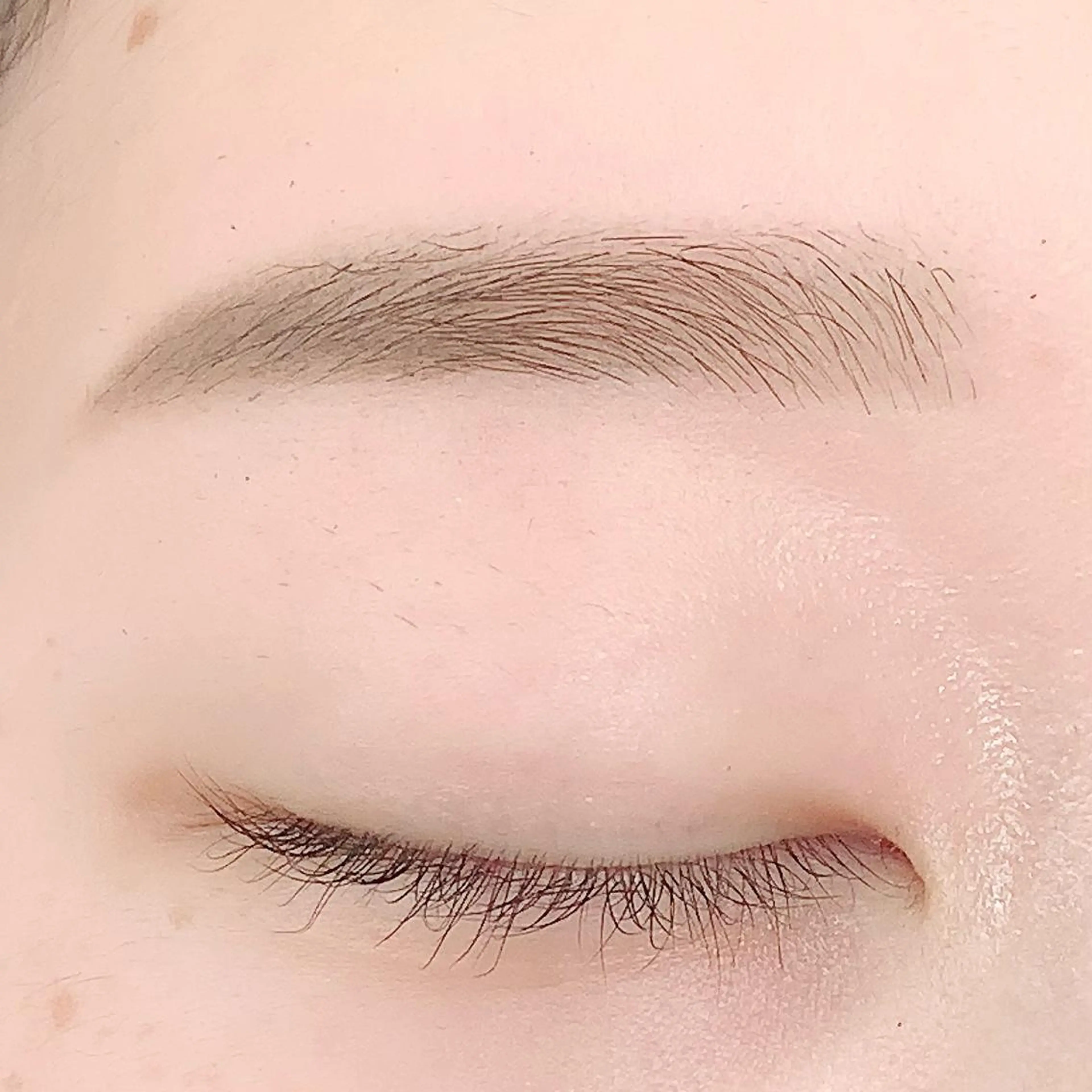 アイブロウ 眉毛ワックス脱毛 BellFlower Aki（眉・まつげ）のマツエク・マツパデザイン