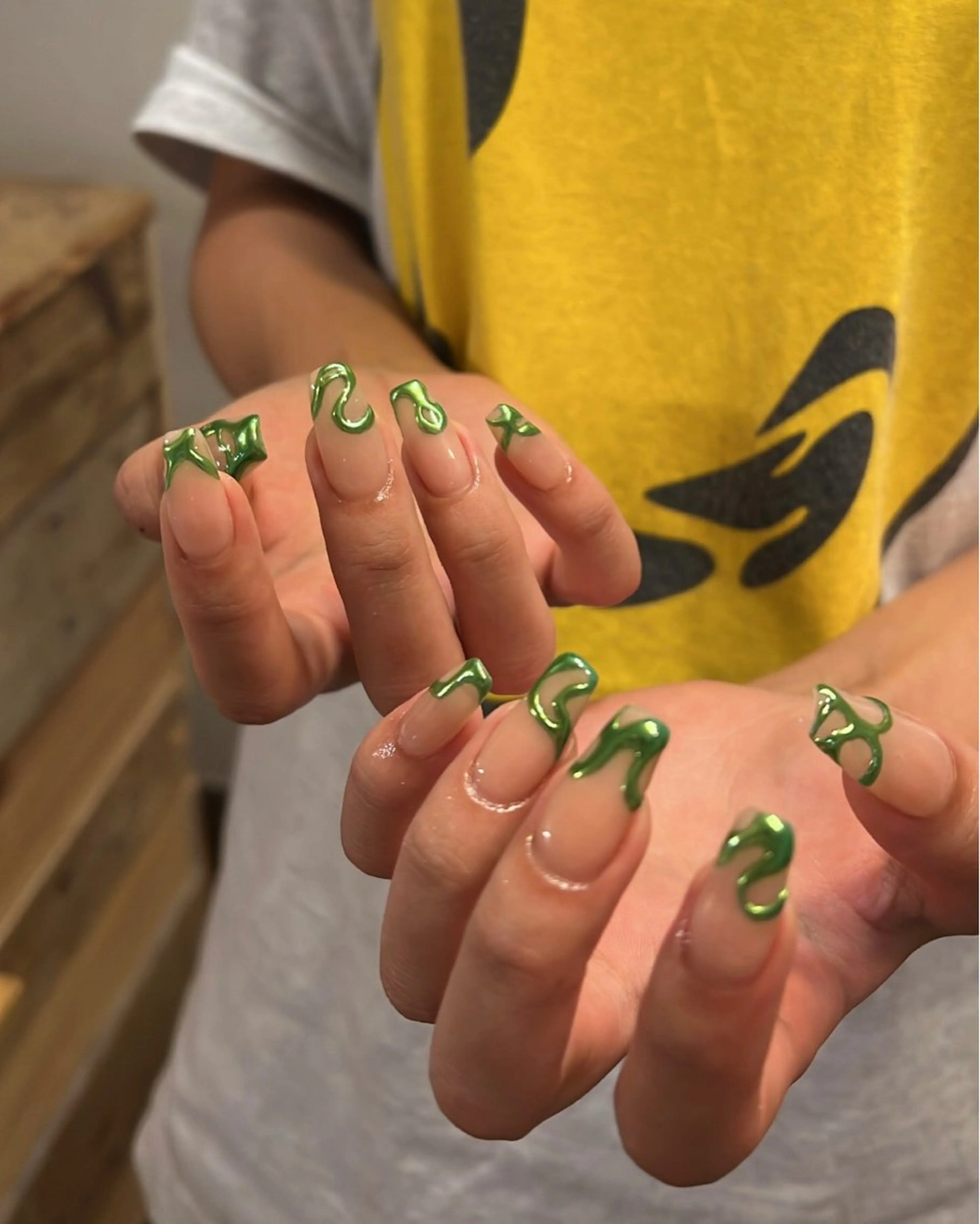 ネイル ハンドネイル フットネイル ハンドケア Nes.Nail所属・Miyagi Asamiのネイルデザイン