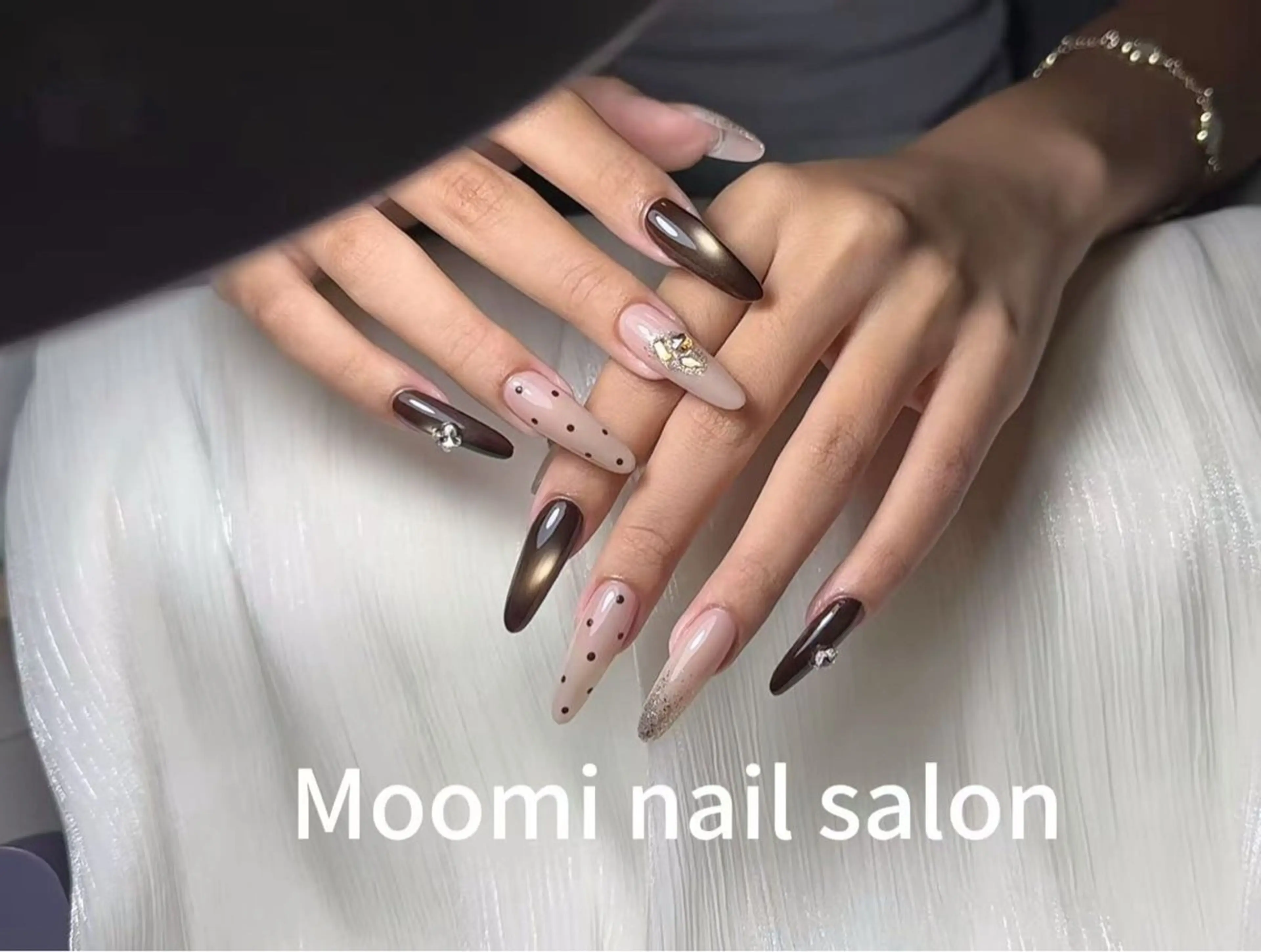 ネイル ハンドネイル Moomi なつのネイルデザイン