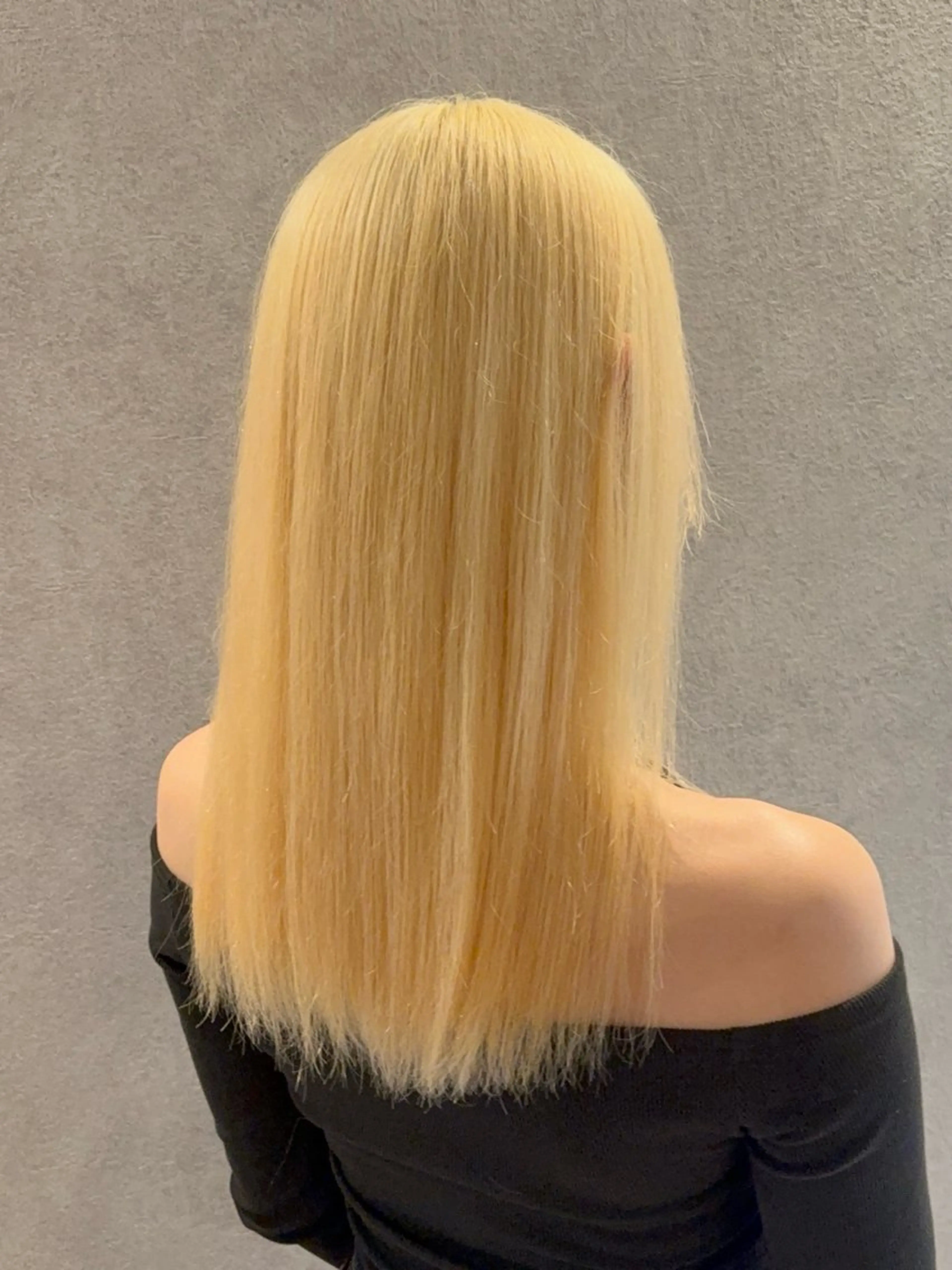 セミロング ヘアカラー ハイトーン/福井 🦖/服部じんのヘアスタイル