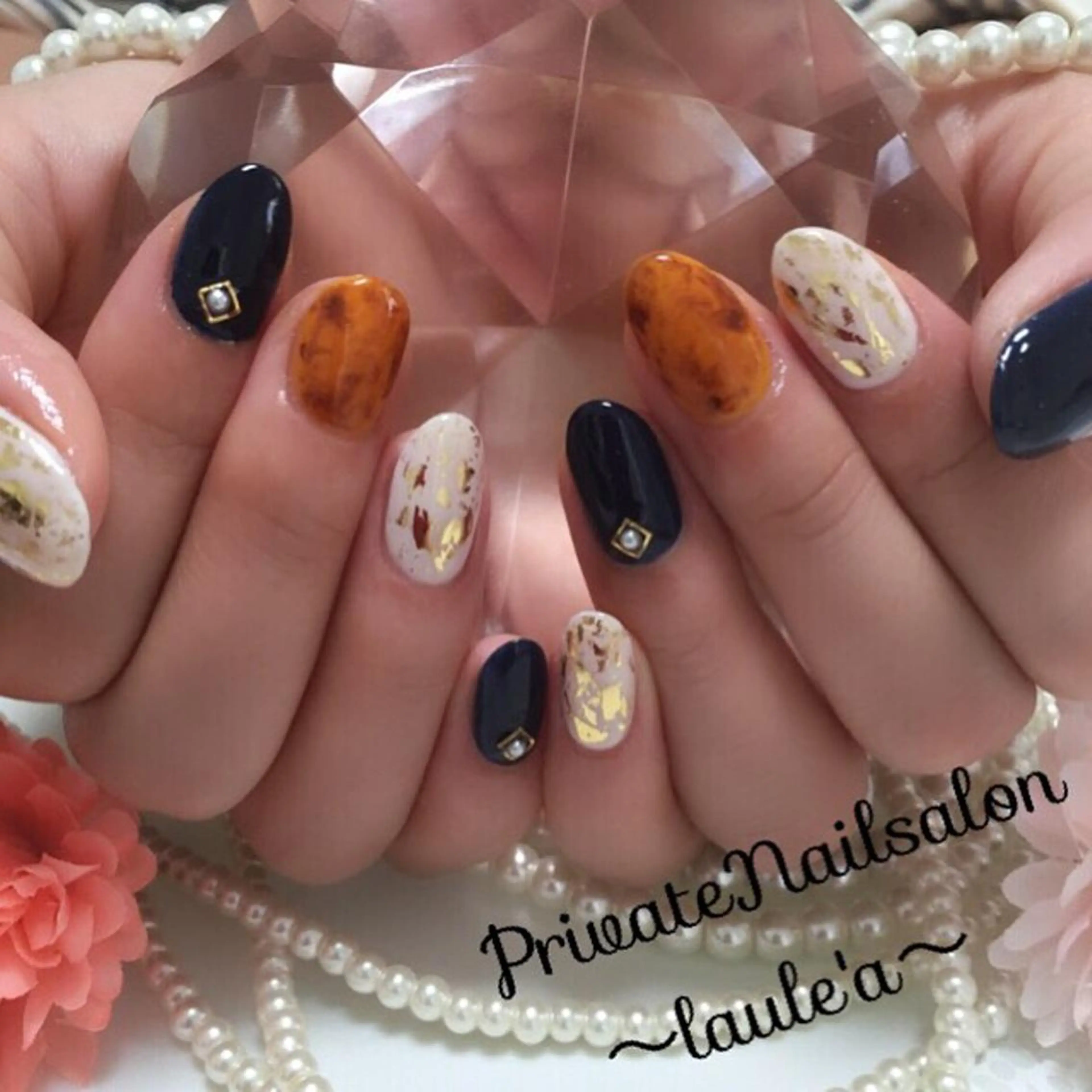 ミディアム ネイル べっ甲ネイル Nailsalon laule'aのネイルデザイン