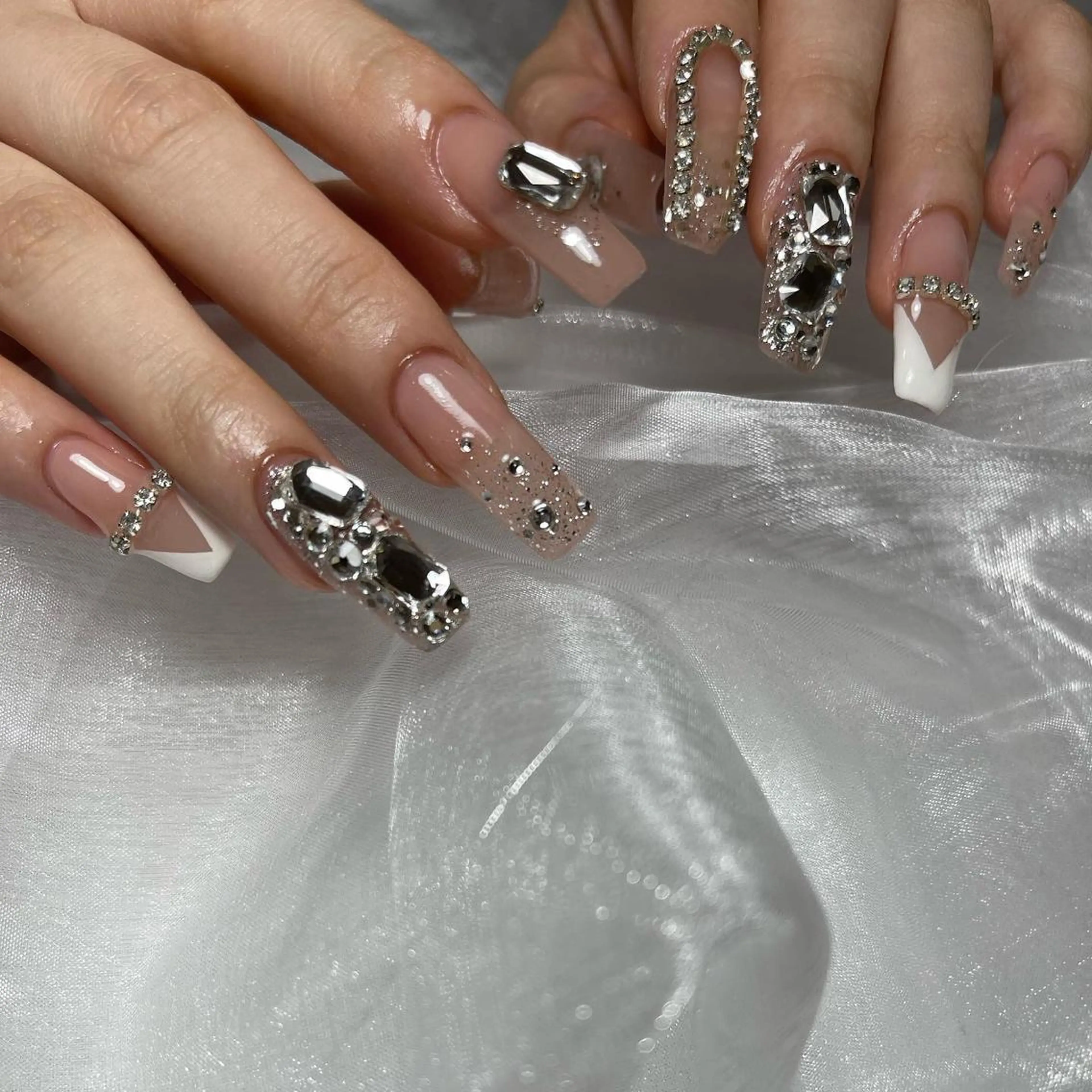 ネイル 8113 海外/y2k/韓国のネイルデザイン