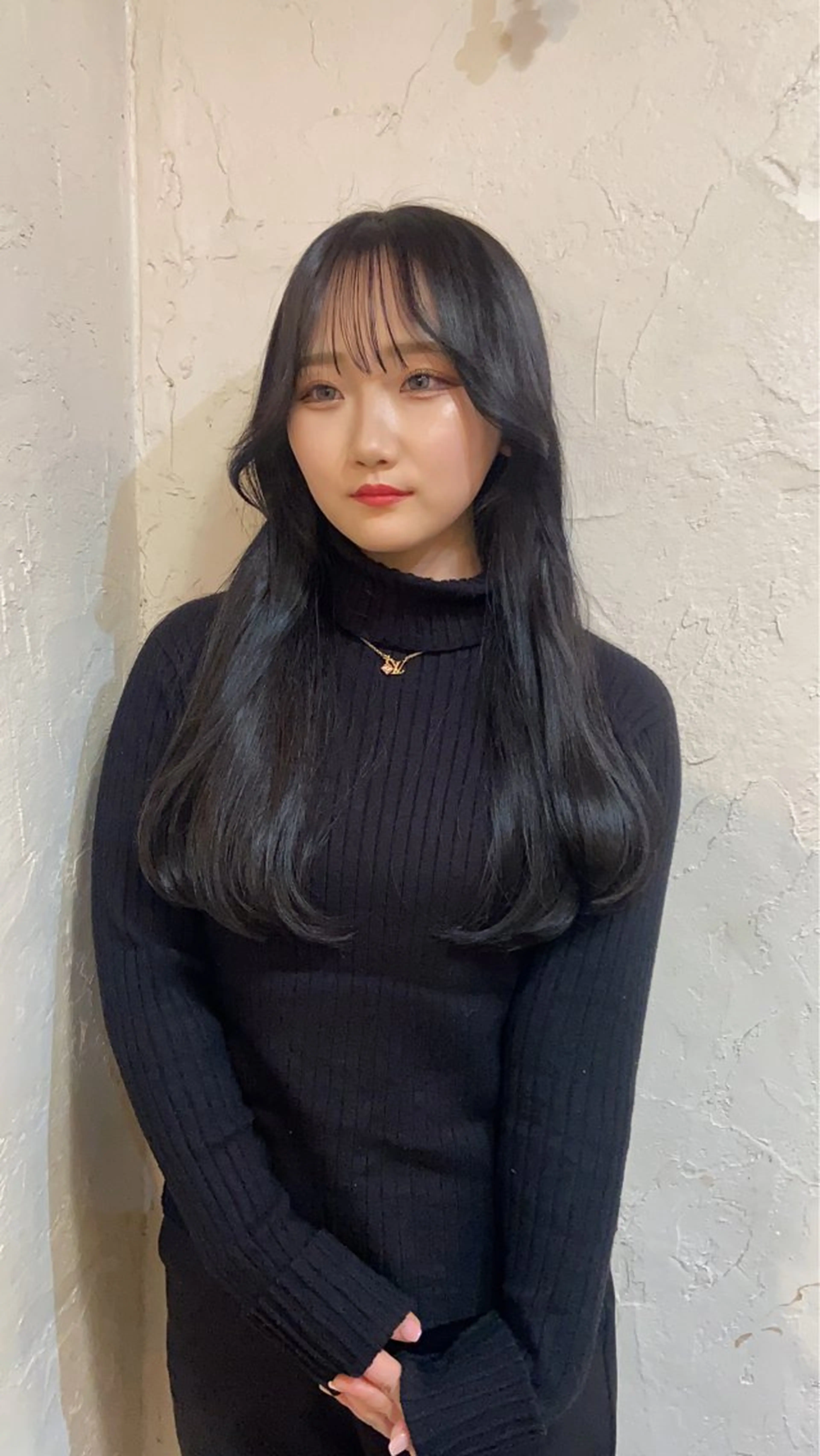 ロング カラー 黒髪 ブルーカラー ブルーブラック ダメージレス美容師 🌱水島侑理のヘアスタイル