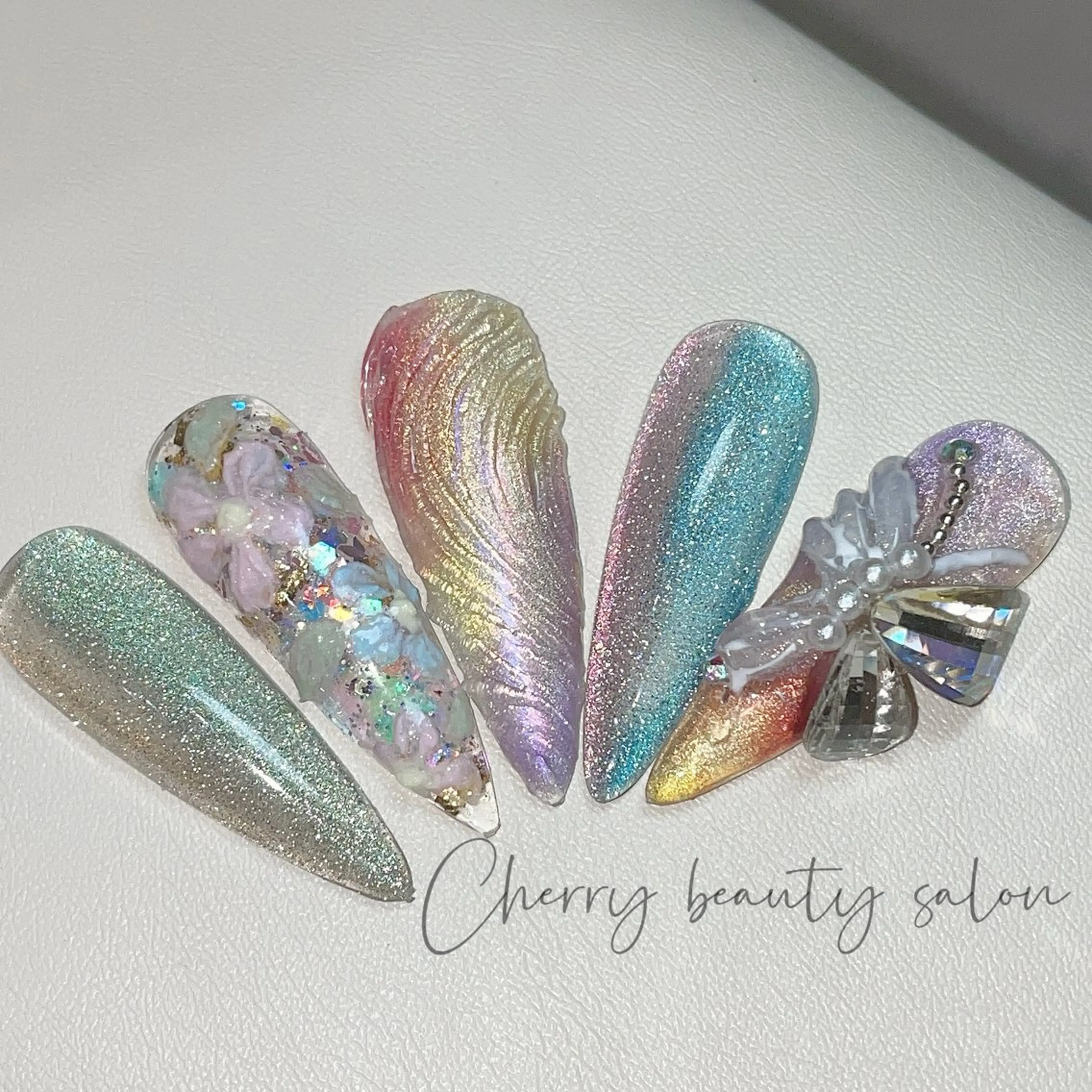 ネイル SAKURA 🍒のネイルデザイン