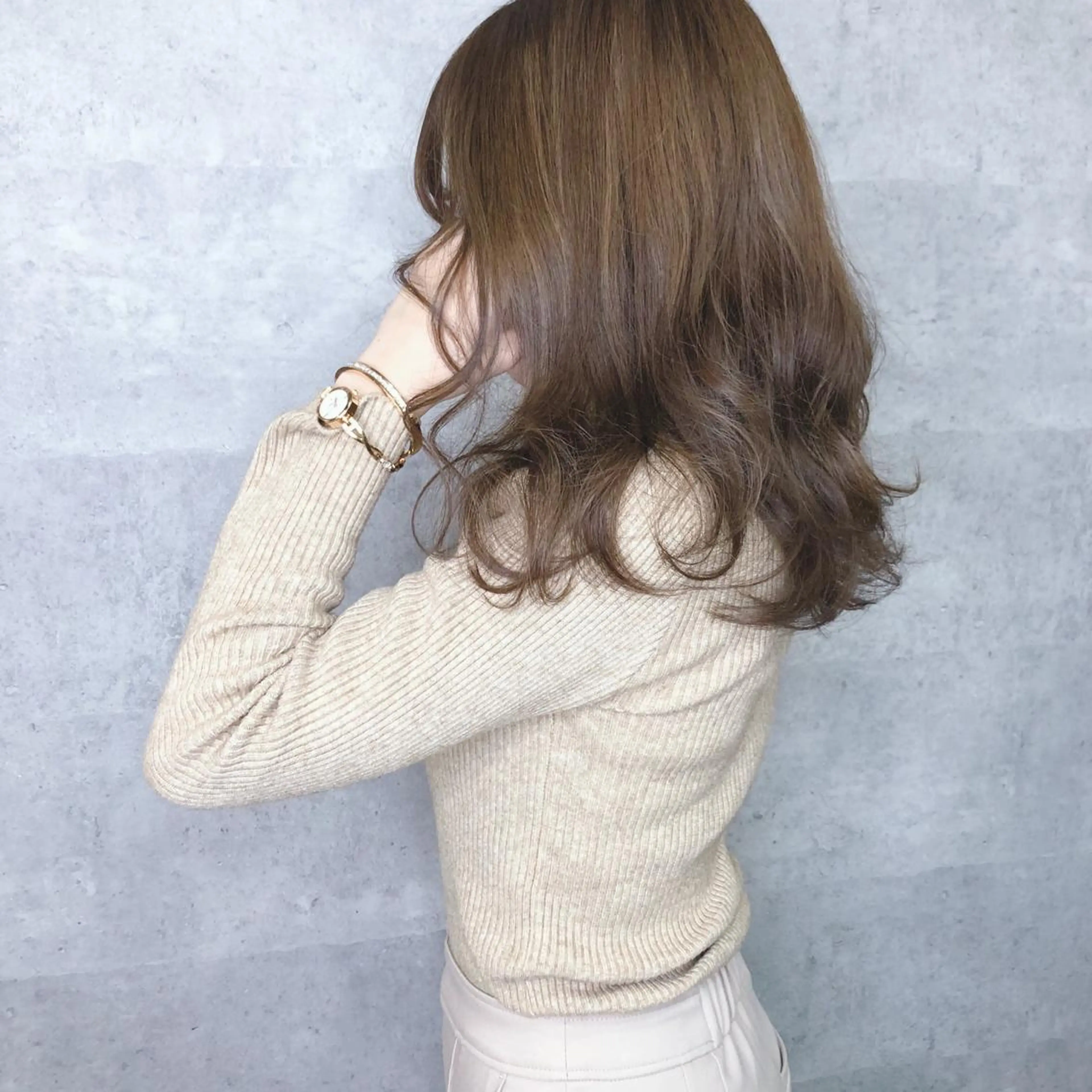 セミロング カラー 髪質改善 中川　翔のヘアスタイル