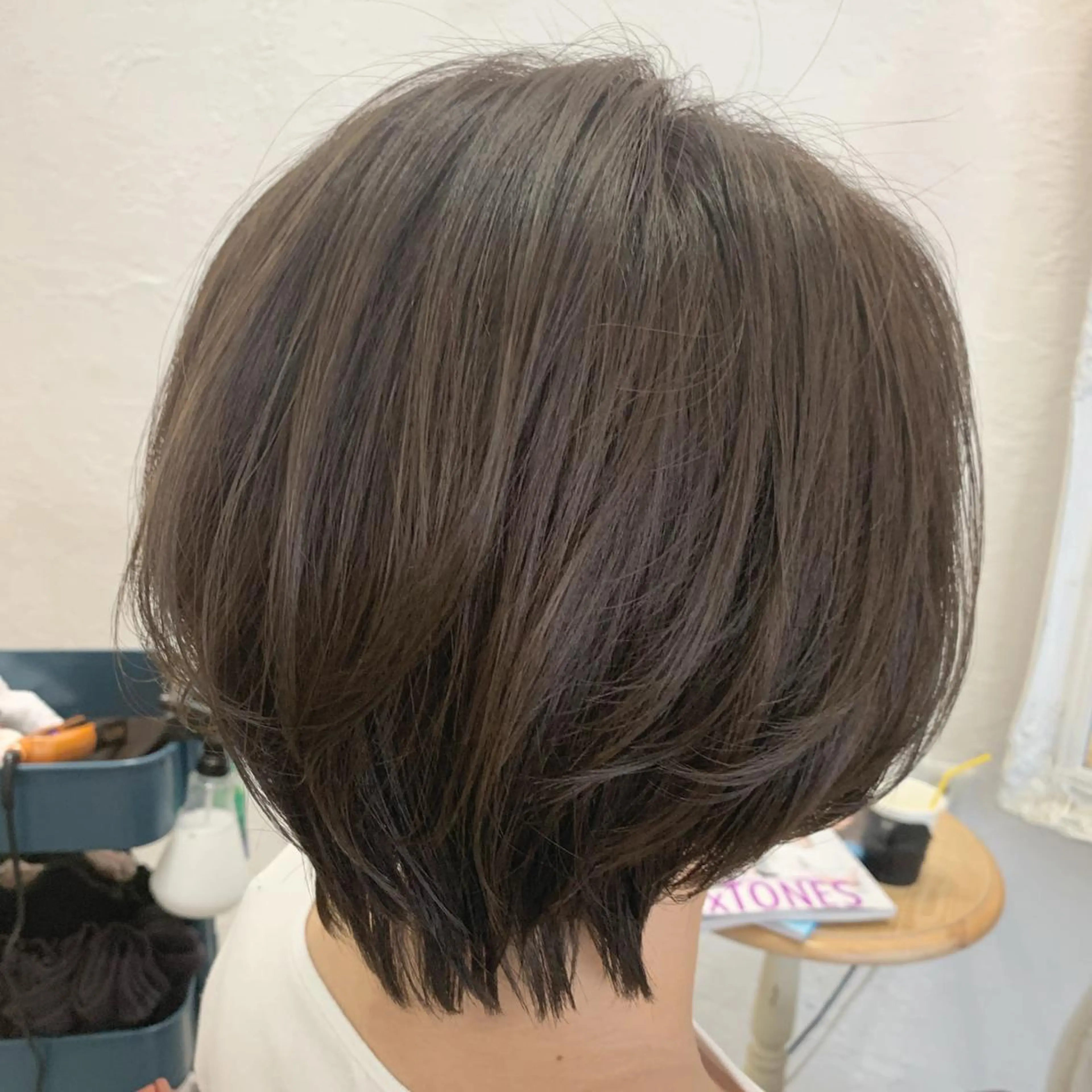 ショート カラー カット ヘアカラー fio マナミのヘアスタイル