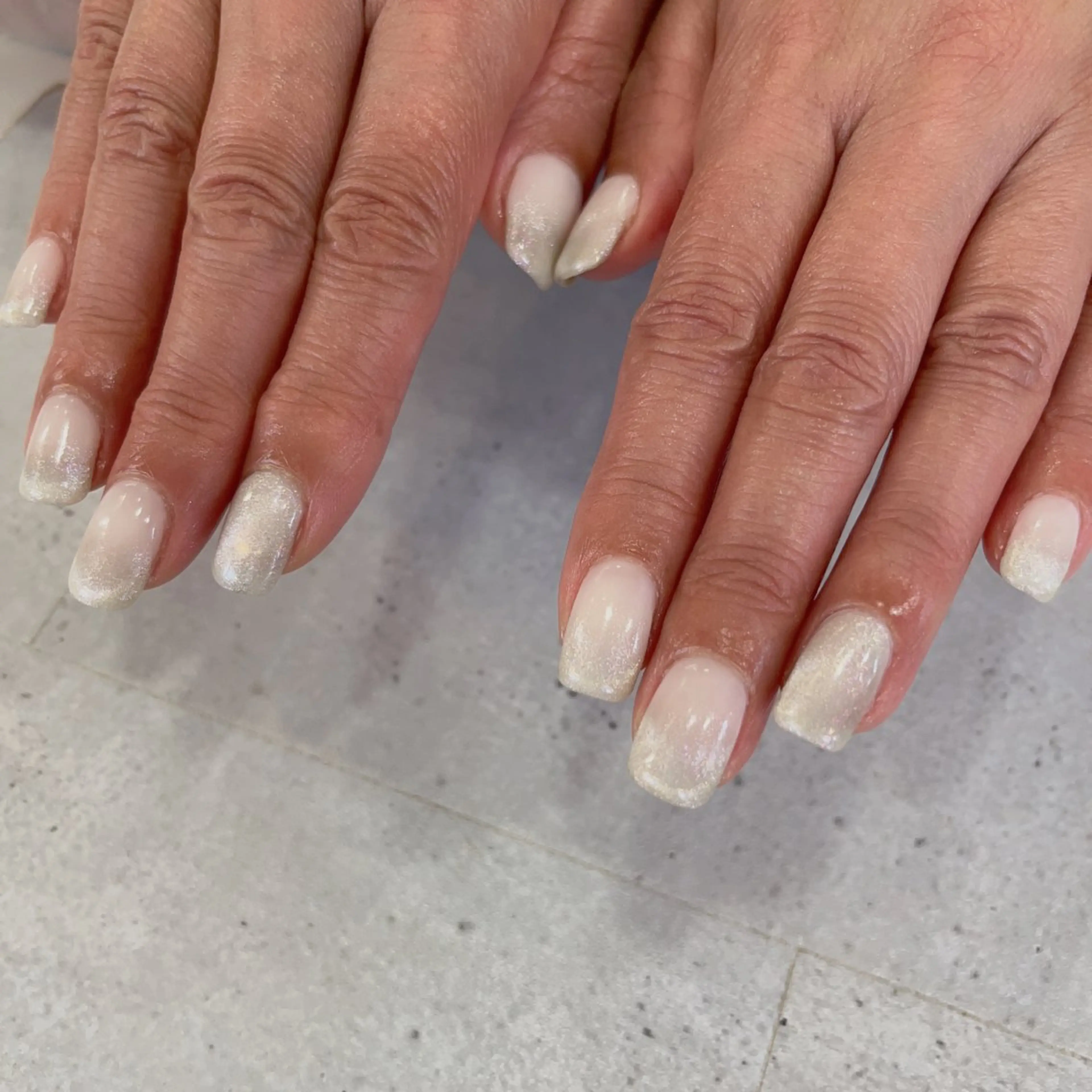 ネイル 奈良 智子のネイルデザイン